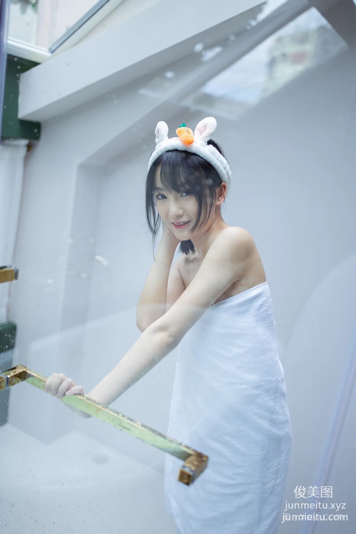 [YALAYI雅拉伊] 2020.08.06 NO.684 落落《清涼一夏》 14