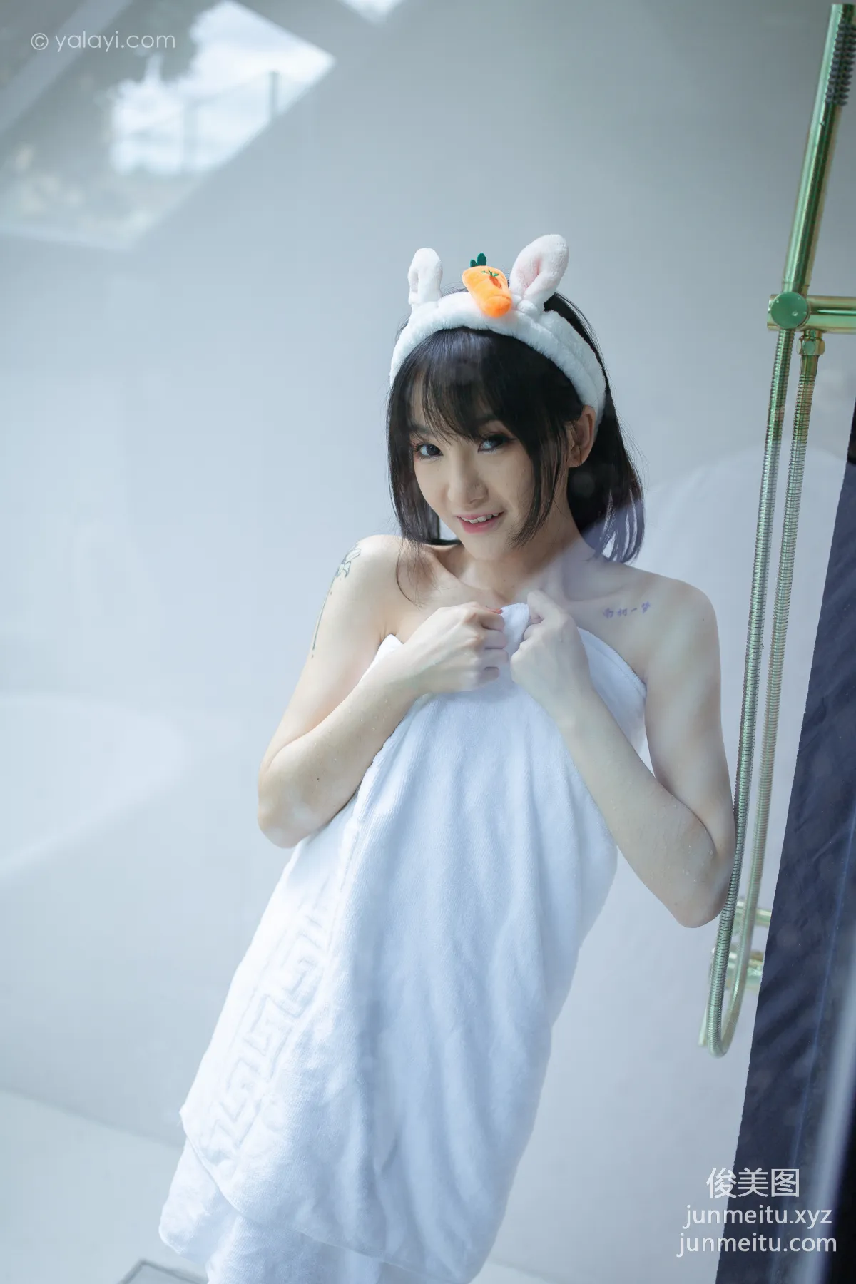 [YALAYI雅拉伊] 2020.08.06 NO.684 落落《清涼一夏》 16