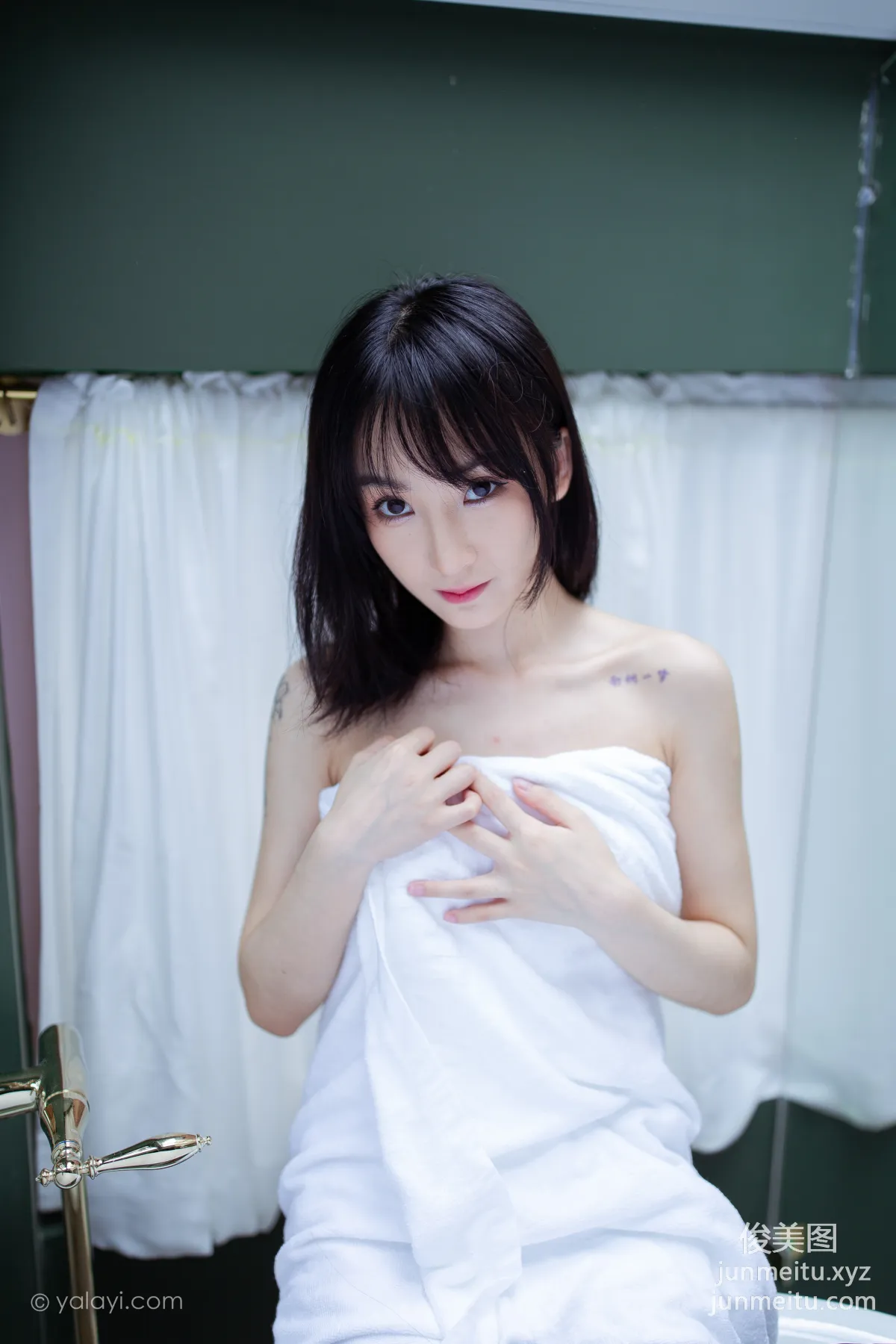 [YALAYI雅拉伊] 2020.08.06 NO.684 落落《清涼一夏》 37