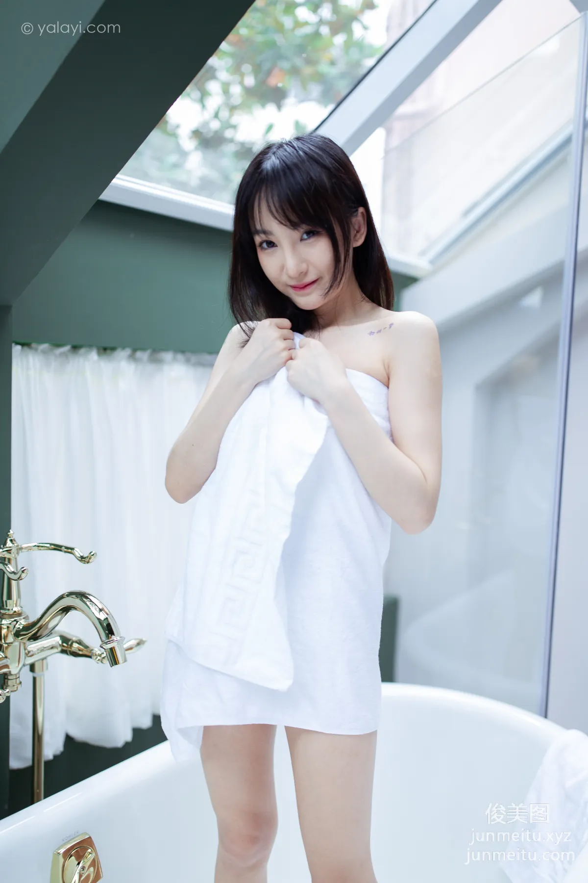 [YALAYI雅拉伊] 2020.08.06 NO.684 落落《清涼一夏》 40
