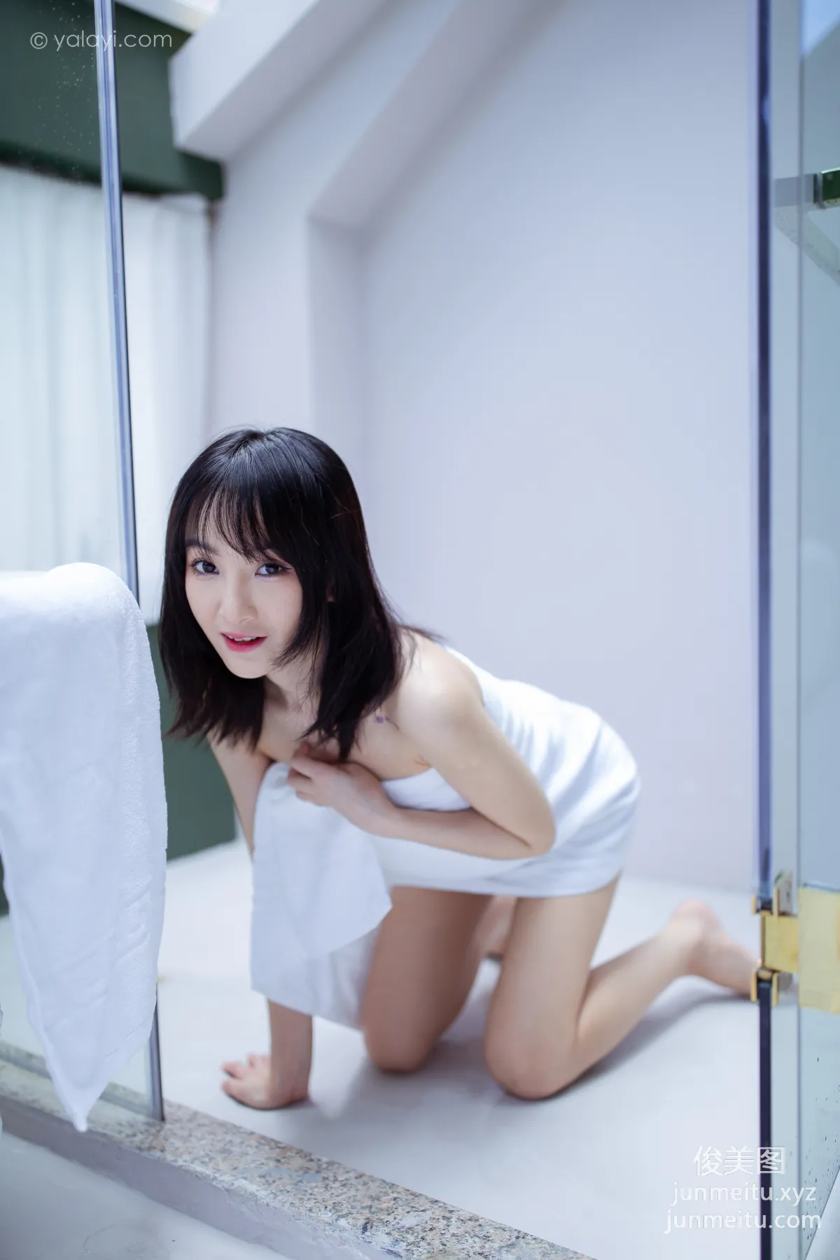 [YALAYI雅拉伊] 2020.08.06 NO.684 落落《清涼一夏》 48