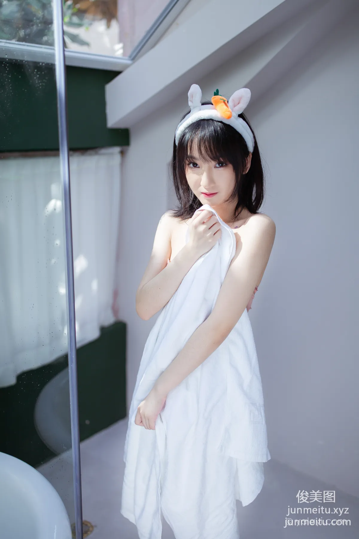 [YALAYI雅拉伊] 2020.08.06 NO.684 落落《清涼一夏》 52
