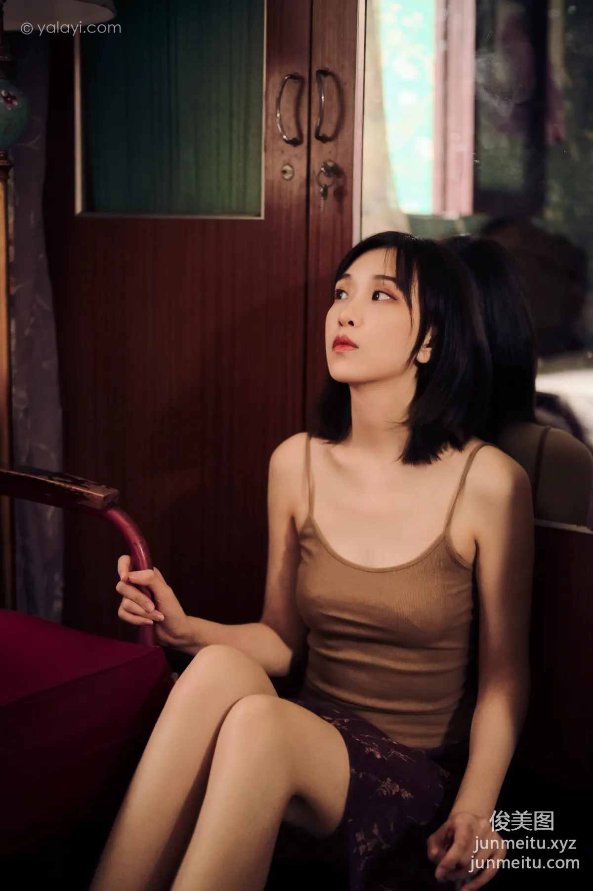 [YALAYI雅拉伊] 2020.08.14 NO.689 妍妍《黯然》 4