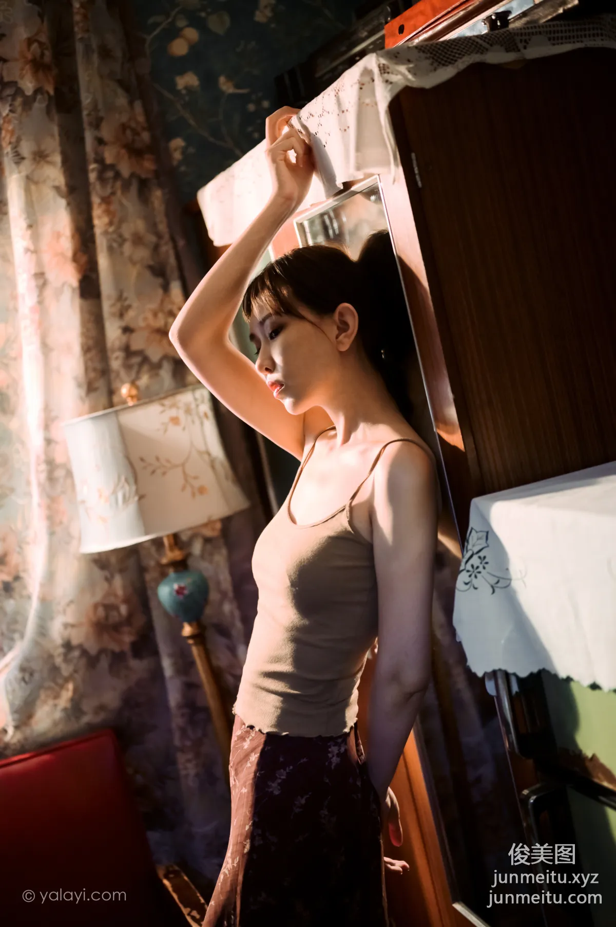 [YALAYI雅拉伊] 2020.08.14 NO.689 妍妍《黯然》 14
