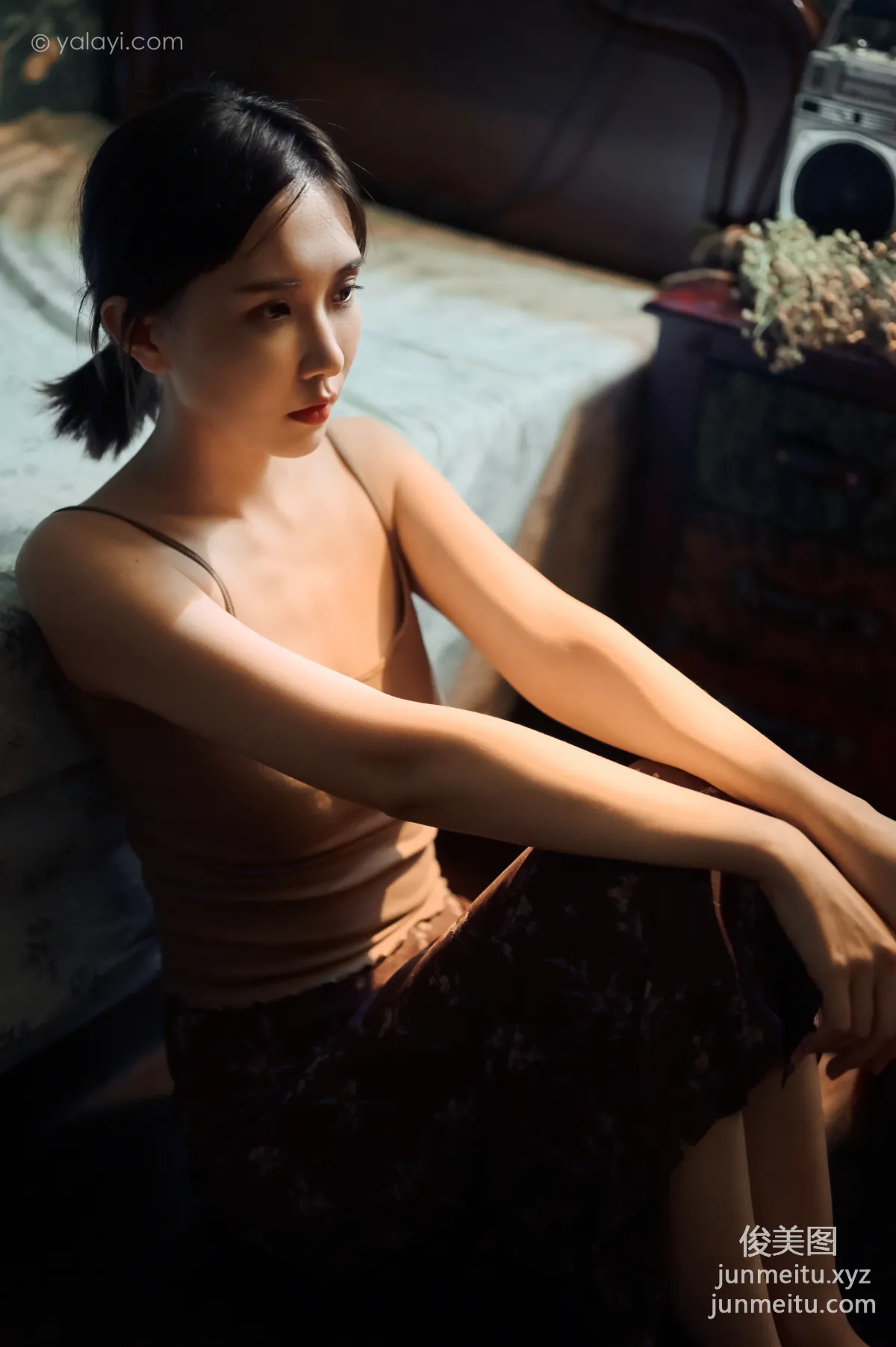 [YALAYI雅拉伊] 2020.08.14 NO.689 妍妍《黯然》 31