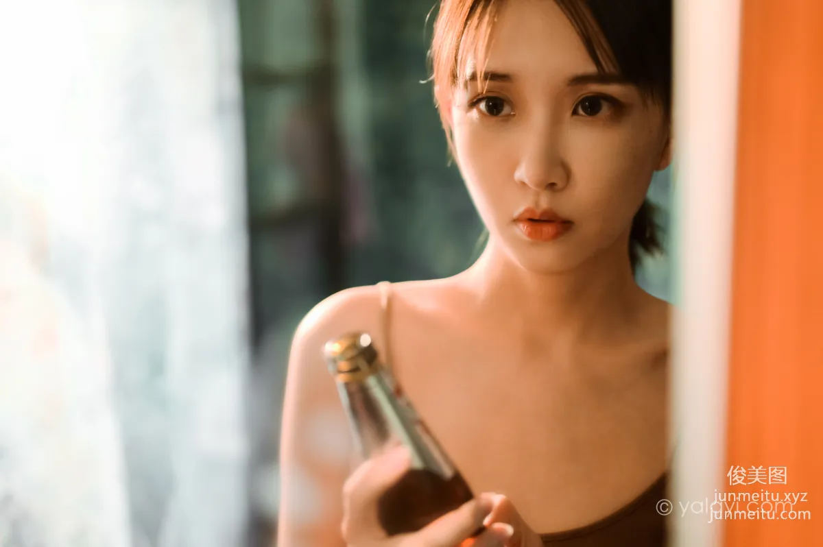 [YALAYI雅拉伊] 2020.08.14 NO.689 妍妍《黯然》 40