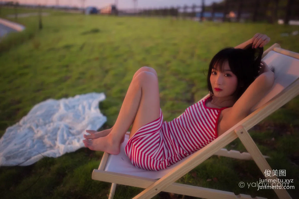 [YALAYI雅拉伊] 2020.08.17 NO.690 落落《紅了》 25