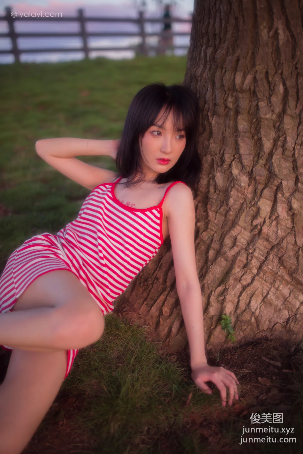 [YALAYI雅拉伊] 2020.08.17 NO.690 落落《紅了》 34