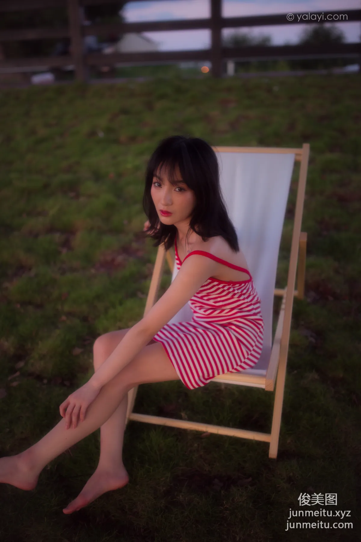 [YALAYI雅拉伊] 2020.08.17 NO.690 落落《紅了》 46