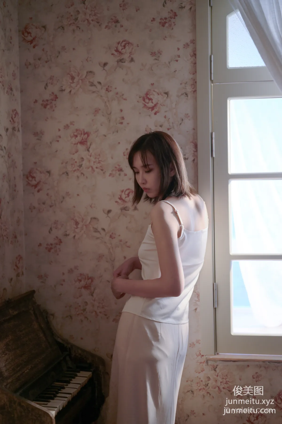 [YALAYI雅拉伊] 2020.08.31 Y696 妍妍《孤獨患者》 10