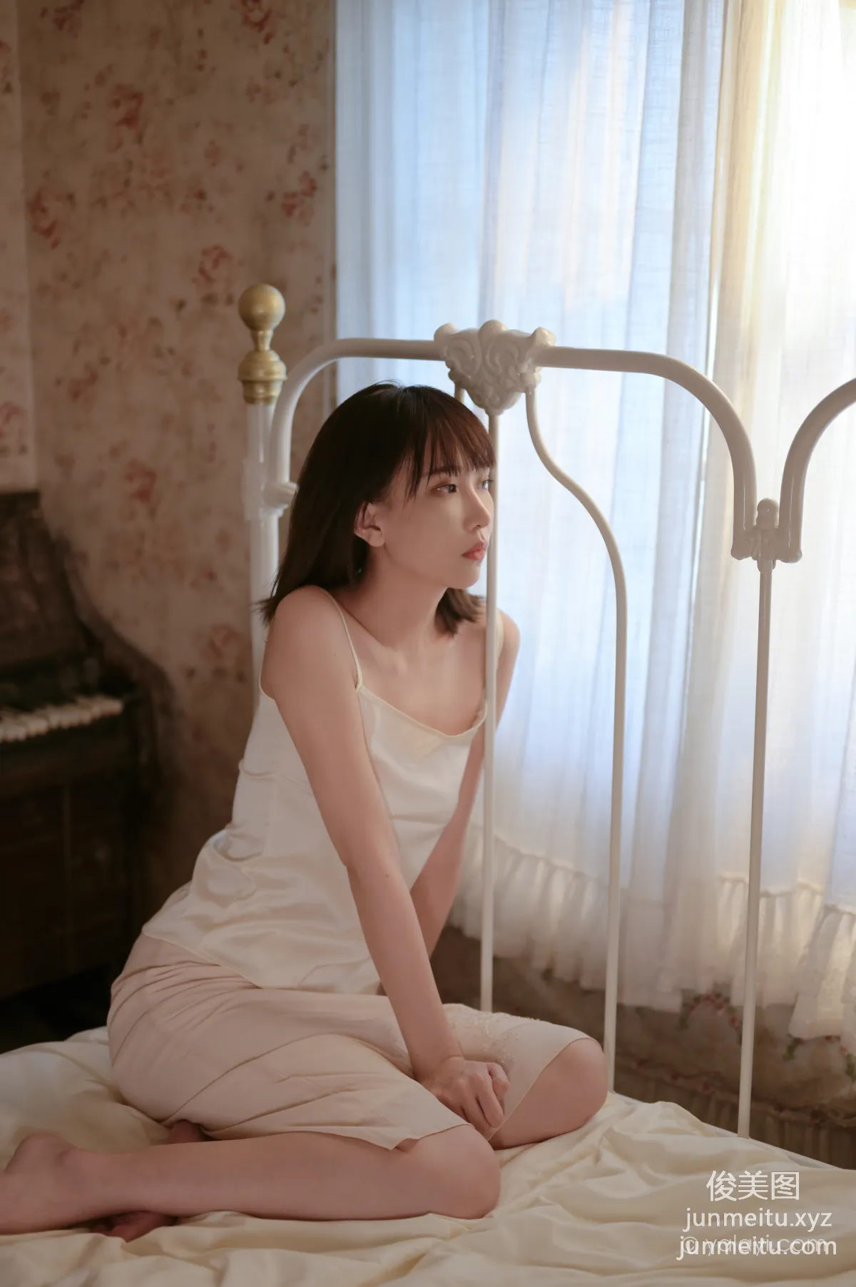 [YALAYI雅拉伊] 2020.08.31 Y696 妍妍《孤獨患者》 23