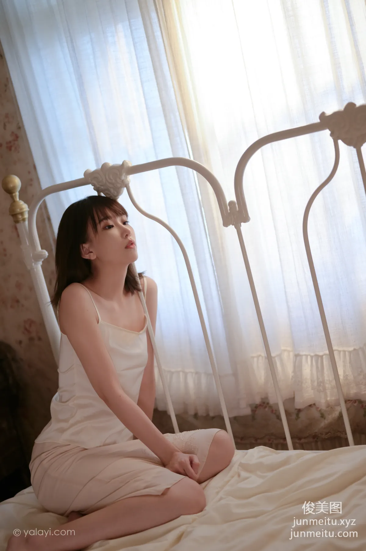 [YALAYI雅拉伊] 2020.08.31 Y696 妍妍《孤獨患者》 24
