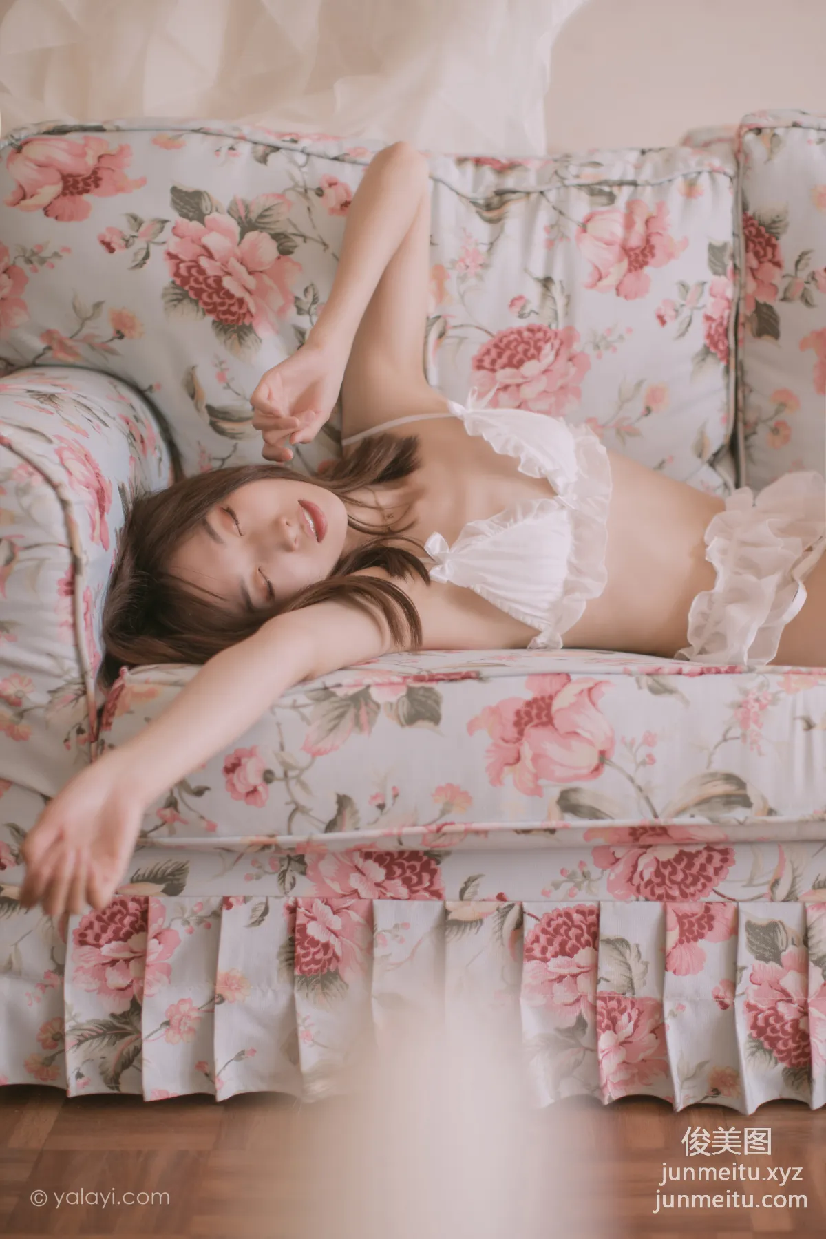 [YALAYI雅拉伊] 2021.04.10 NO.784 花香的午後 佳佳 41