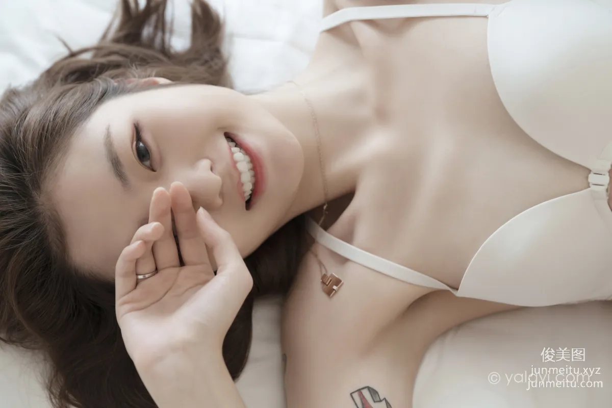 [YALAYI雅拉伊] 2020.09.21 NO.705 鴨鴨《潔白的少女呀》 33