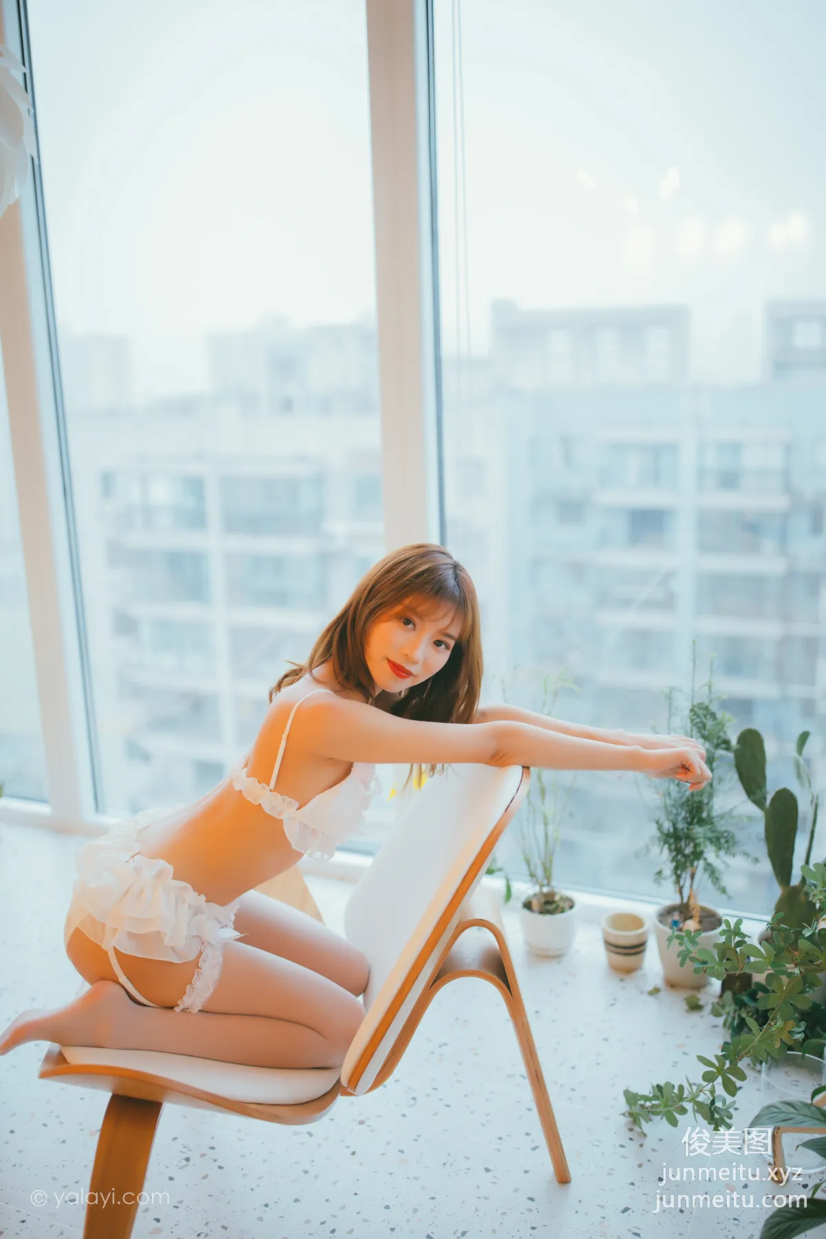 [YALAYI雅拉伊] 2020.10.24 NO.717 麗雅《心悸》 6