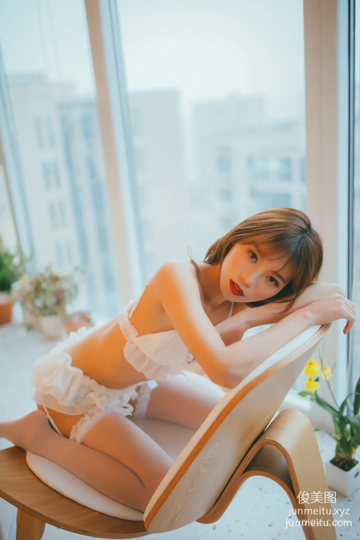 [YALAYI雅拉伊] 2020.10.24 NO.717 麗雅《心悸》 8