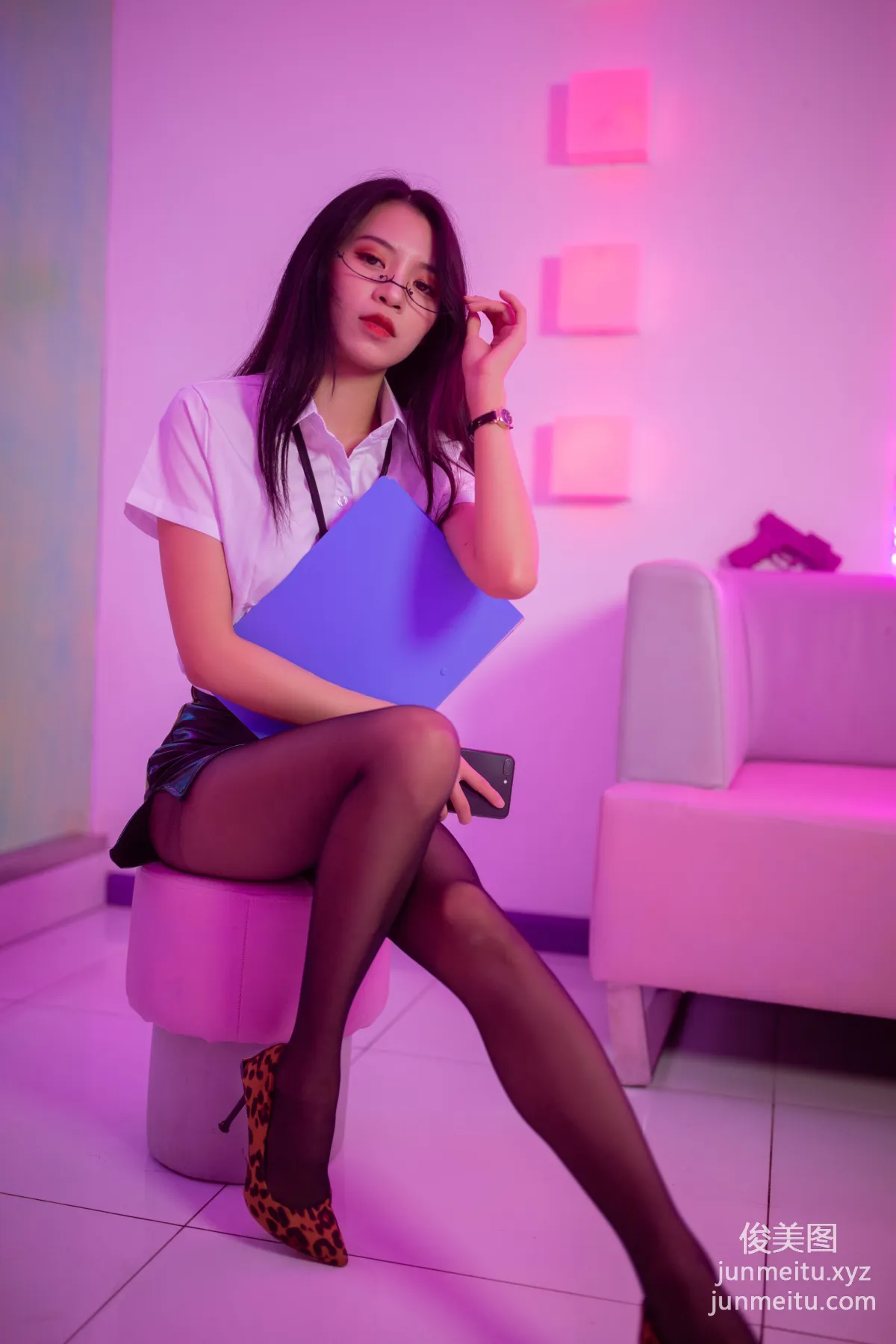 [YALAYI雅拉伊] 2020.11.04 NO.722 麗雅《霓虹甜心》 21