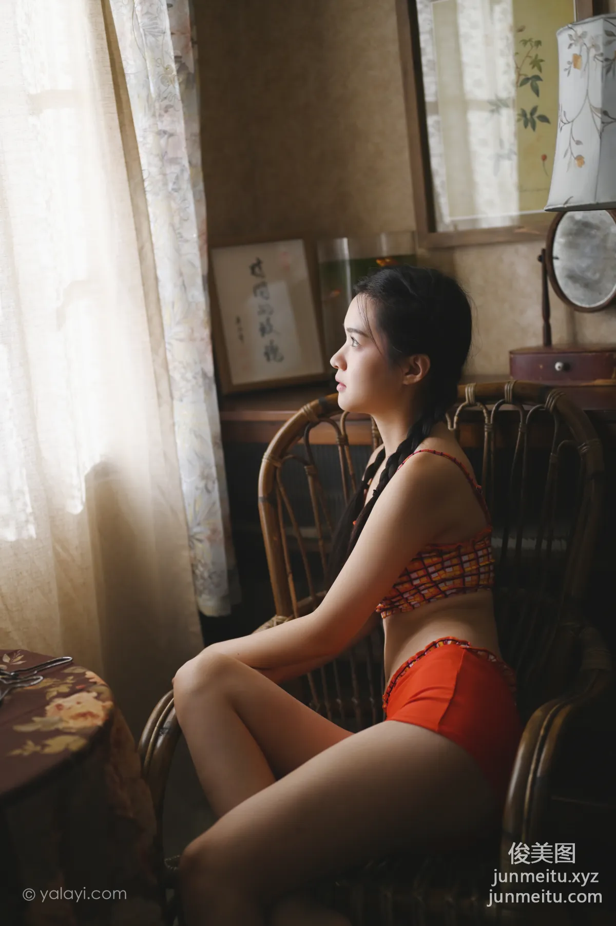 [YALAYI雅拉伊] 2020.12.09 NO.737 方岚《獨處》 19