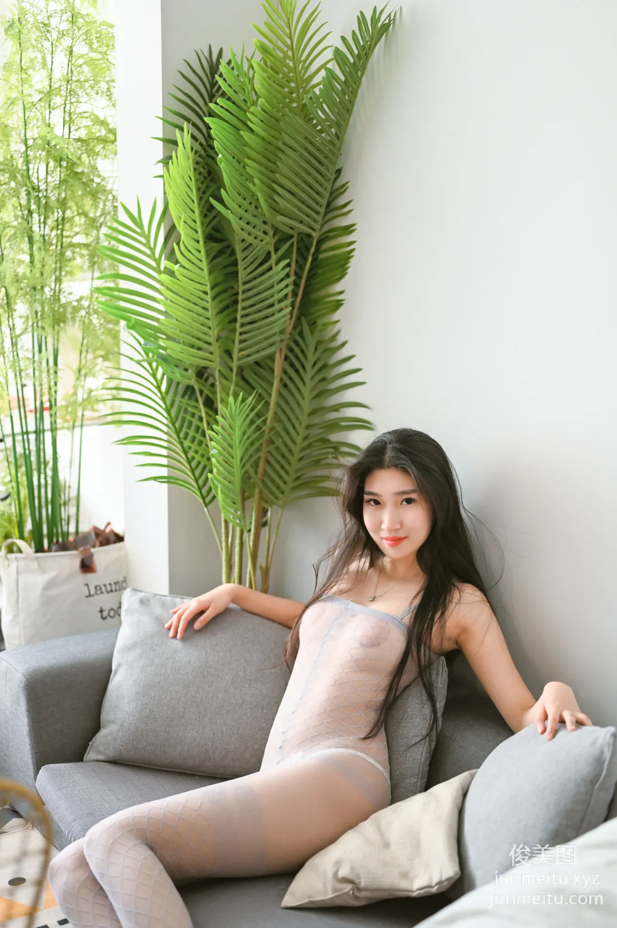 [YALAYI雅拉伊]2021.08.21 NO.833 曼妙綽約 玫瑰 25