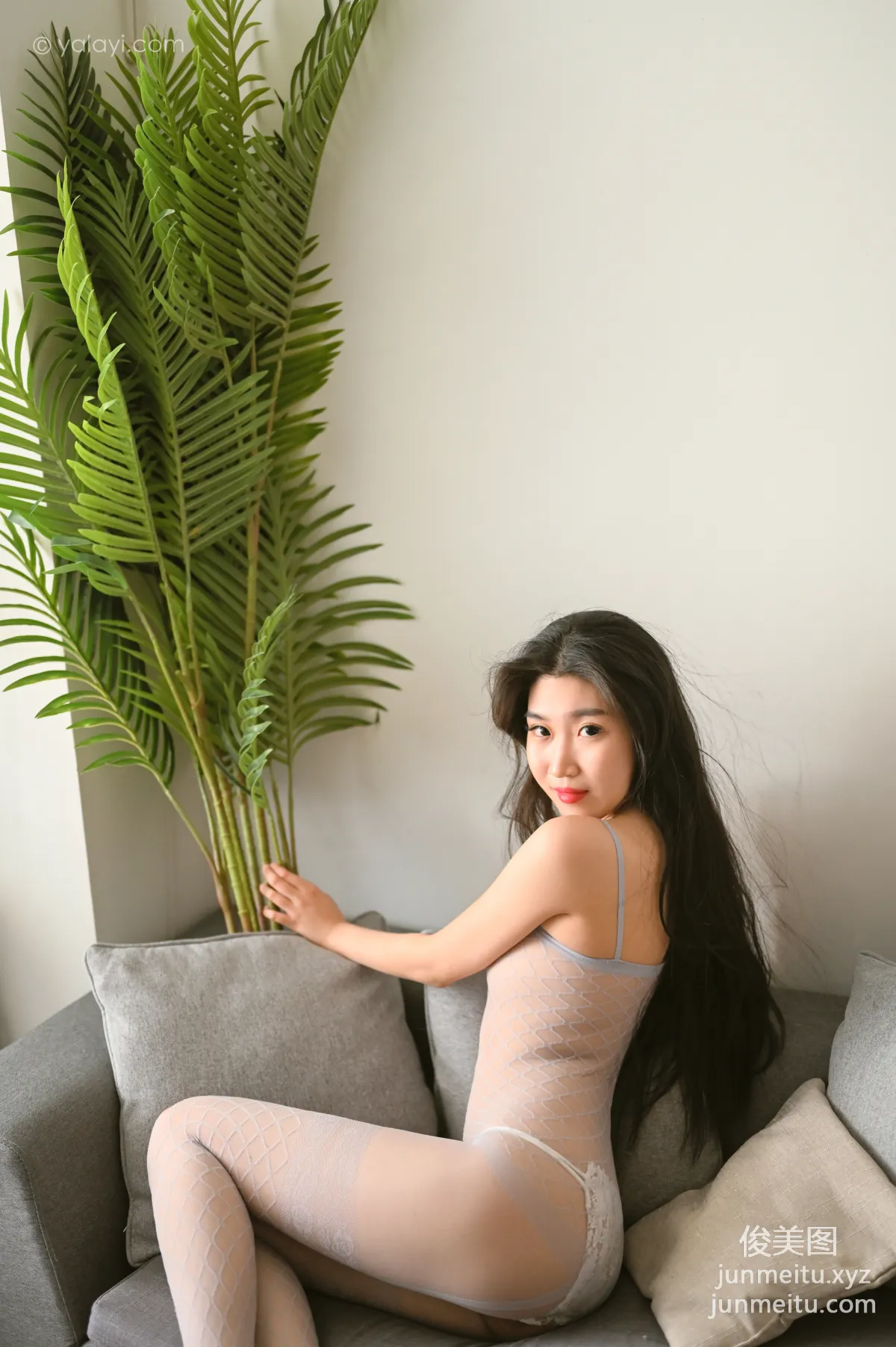 [YALAYI雅拉伊]2021.08.21 NO.833 曼妙綽約 玫瑰 26