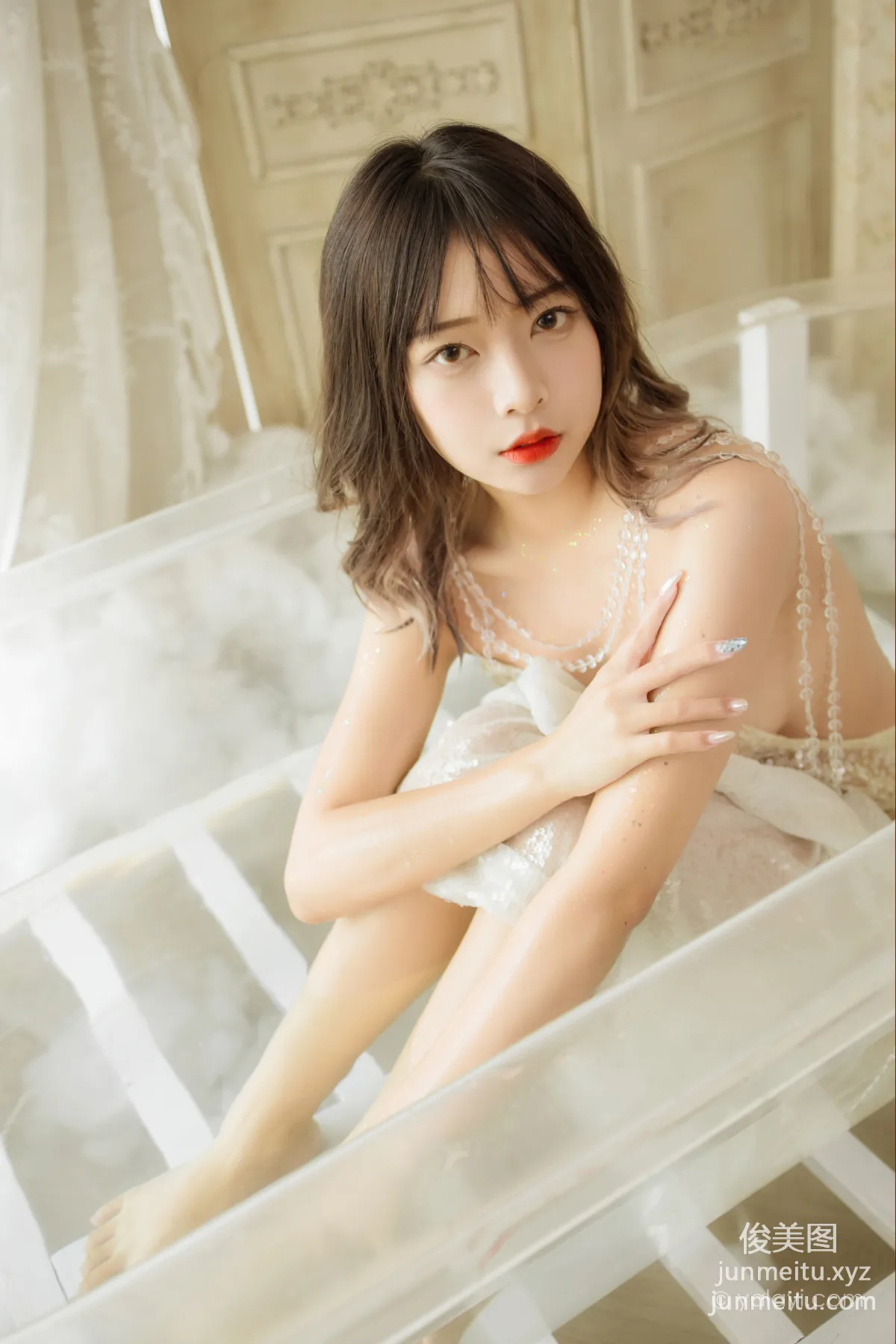 [YALAYI雅拉伊]2021.11.22 NO.868 水中白蓮 阿禾 30