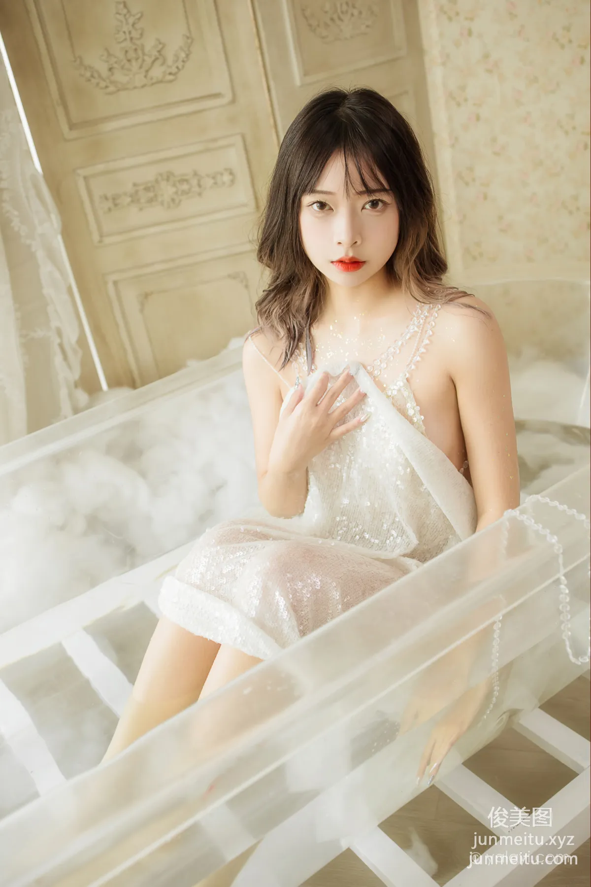 [YALAYI雅拉伊]2021.11.22 NO.868 水中白蓮 阿禾 31