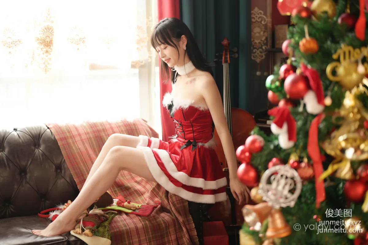 [YALAYI雅拉伊]2021.12.25 NO.882 平平安安 京京 24