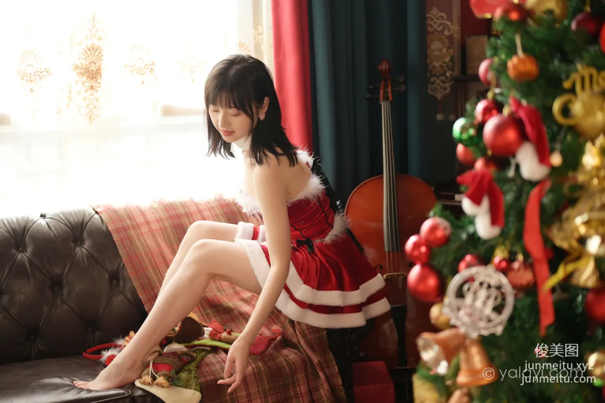 [YALAYI雅拉伊]2021.12.25 NO.882 平平安安 京京 25