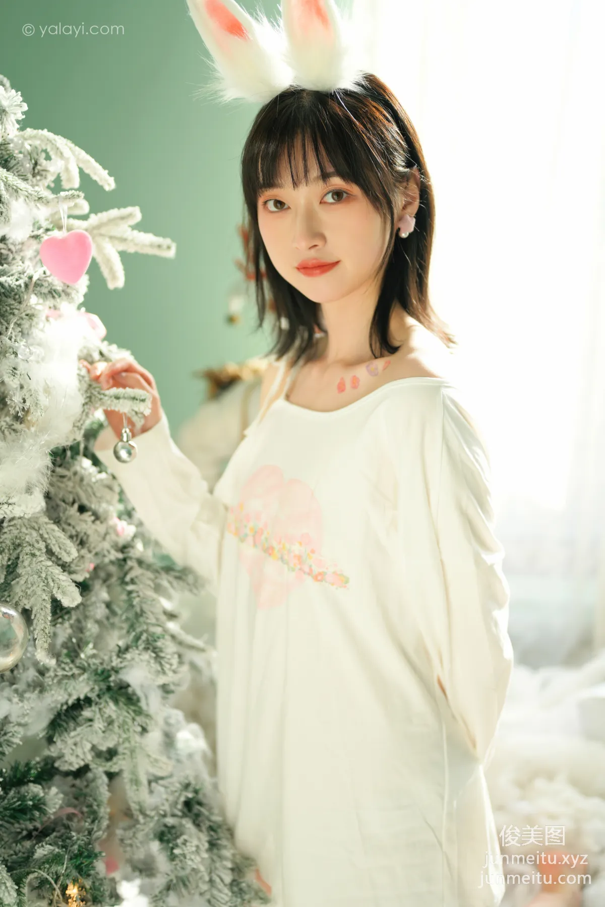 [YALAYI雅拉伊]2021.12.31 NO.884 迎新 京京 2