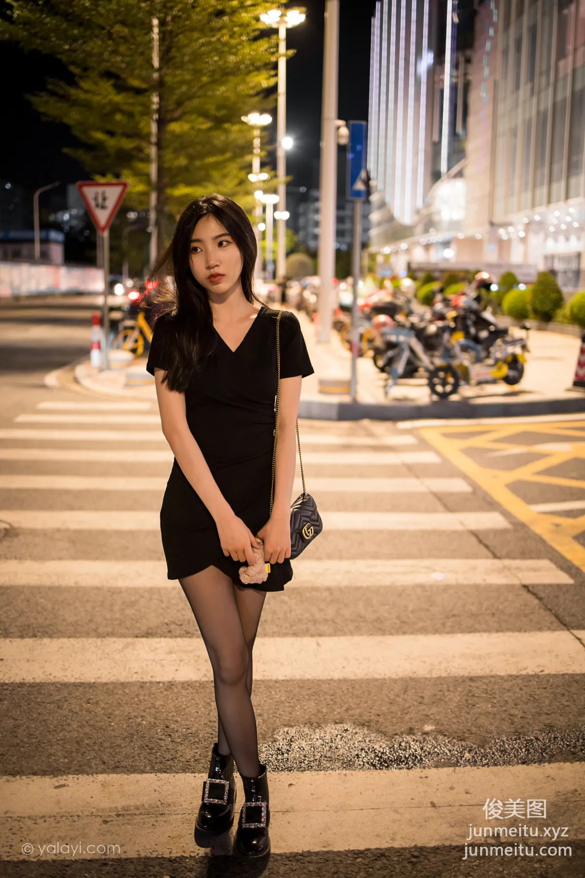 [YALAYI雅拉伊]2022.01.10 NO.887 夢見前女友 小喬 33