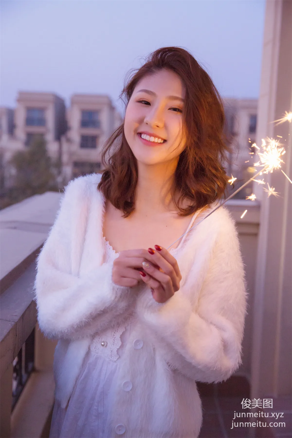 [YALAYI雅拉伊] 2021.11.26 NO.1019 美麗的花火 15