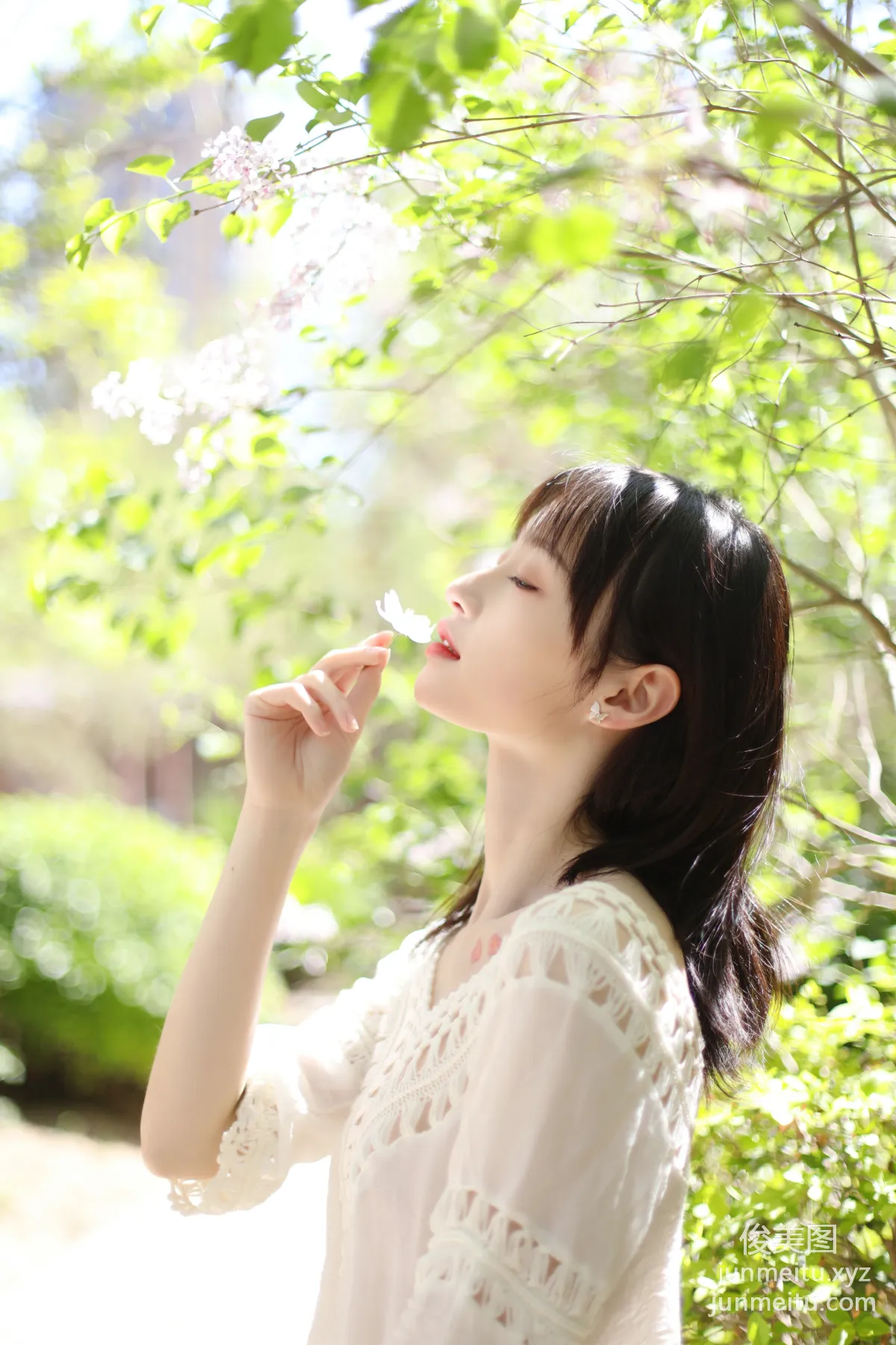 [YALAYI雅拉伊] 2022.09.22 NO.974 光暈 京京 4