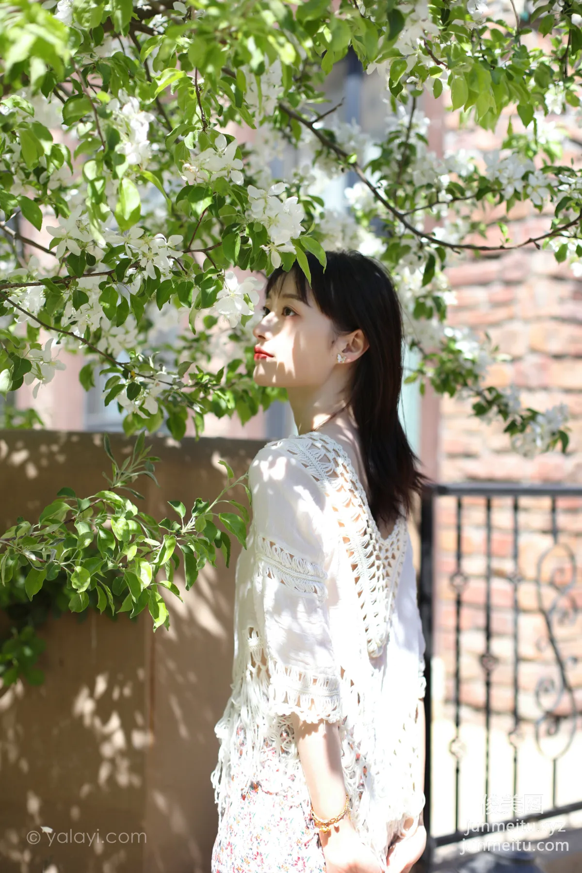 [YALAYI雅拉伊] 2022.09.22 NO.974 光暈 京京 15