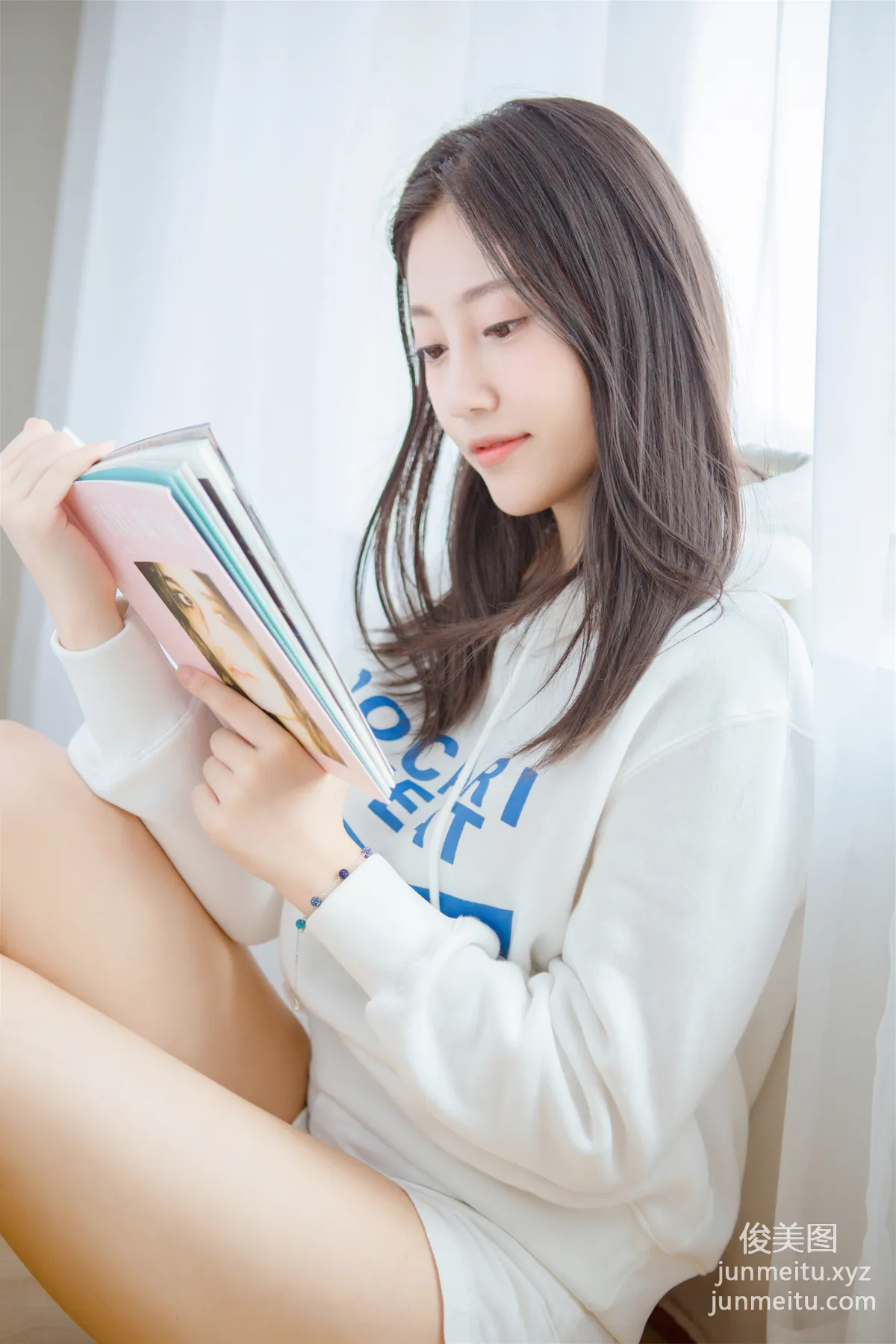 [YALAYI雅拉伊] 2022.10.14 NO.979 微甜的夢 19