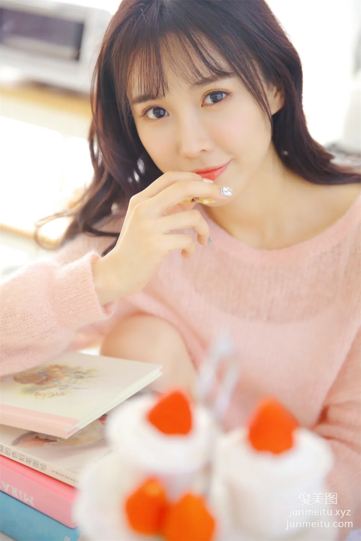 [YALAYI雅拉伊] 2022.10.24 NO.982 飄逸身姿 11