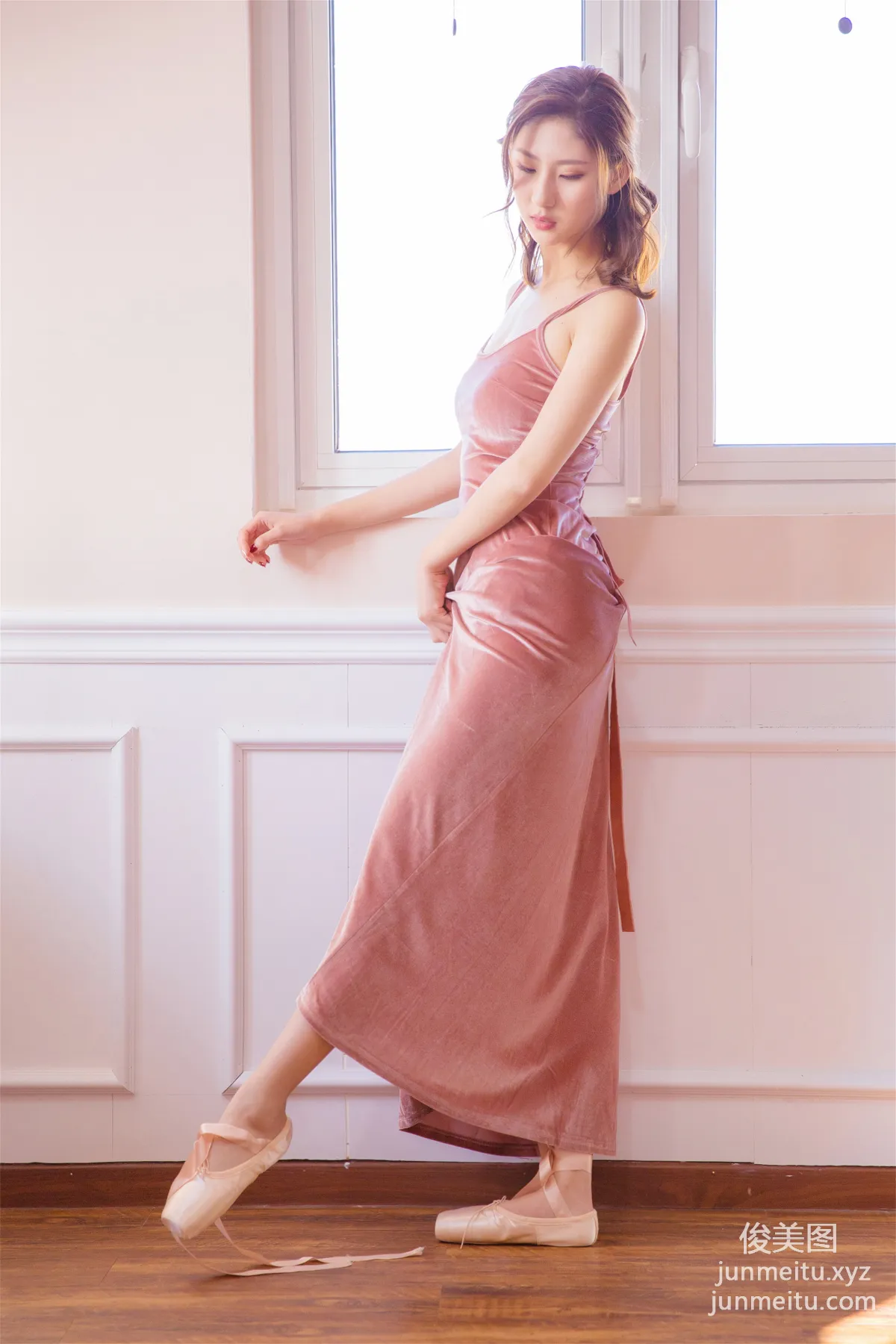 [YALAYI雅拉伊] 2022.11.01 NO.1020 婀娜的舞者 34