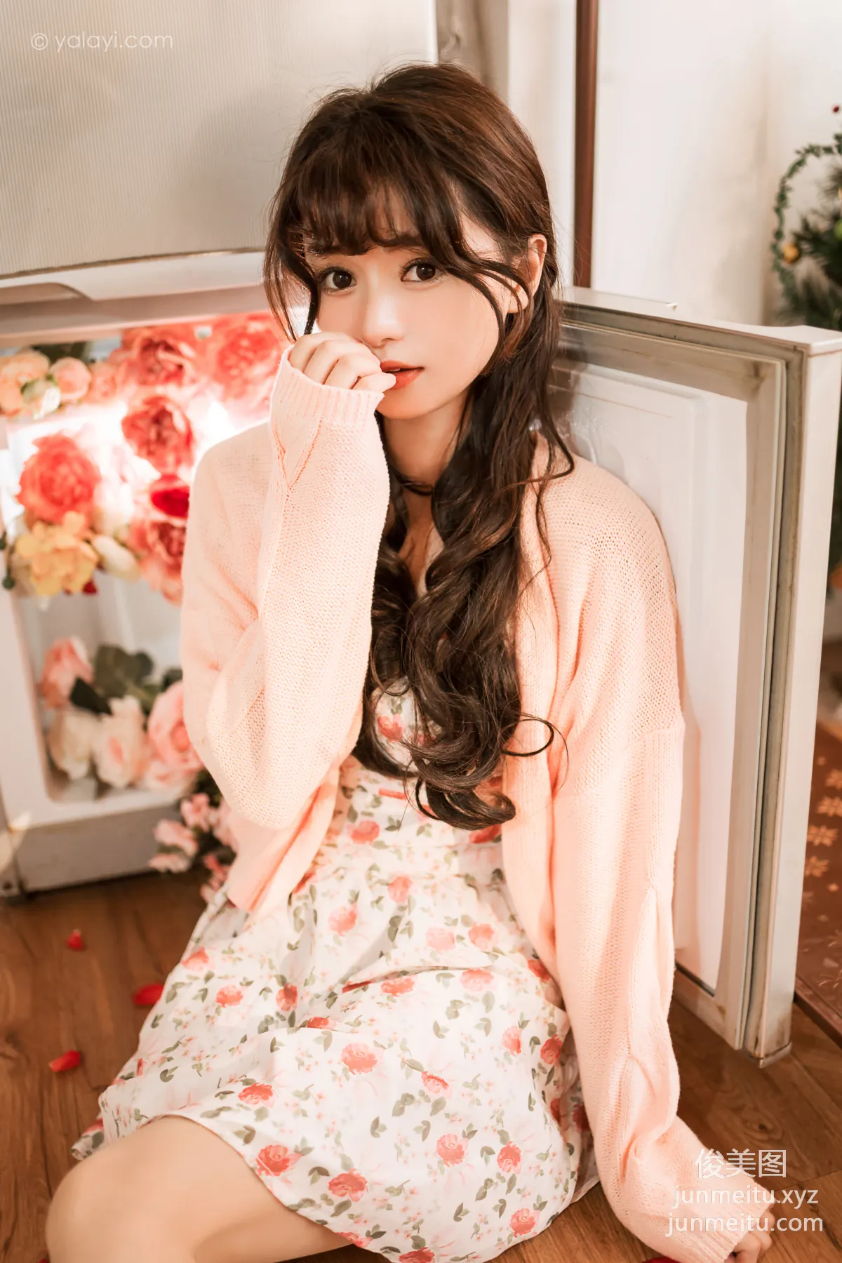 [YALAYI雅拉伊] 2023.01.14 NO.998 第一眼就喜歡上你 小亭 22