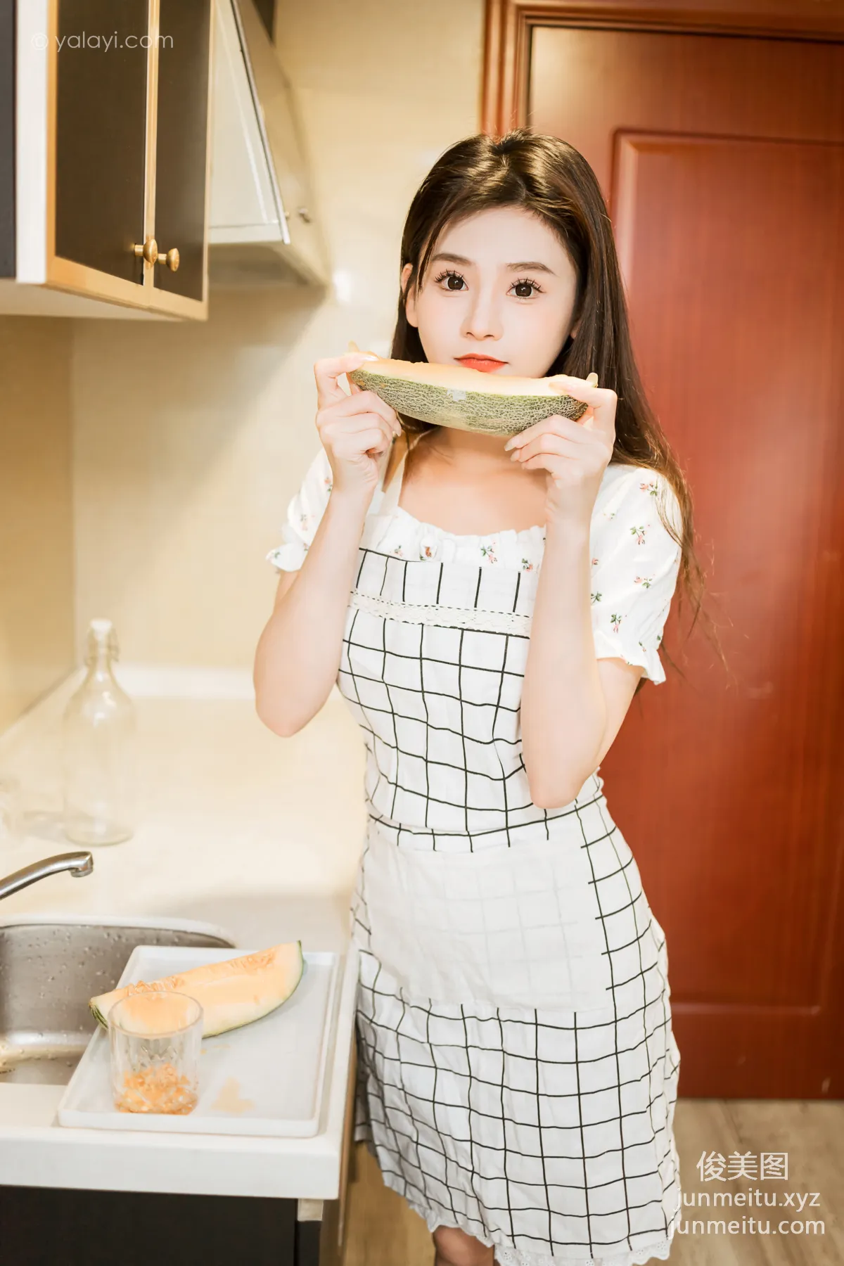 [YALAYI雅拉伊] 2023.05.02 NO.1028 請你吃瓜 若婷 2