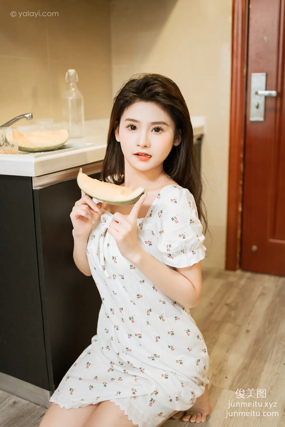 [YALAYI雅拉伊] 2023.05.02 NO.1028 請你吃瓜 若婷 11