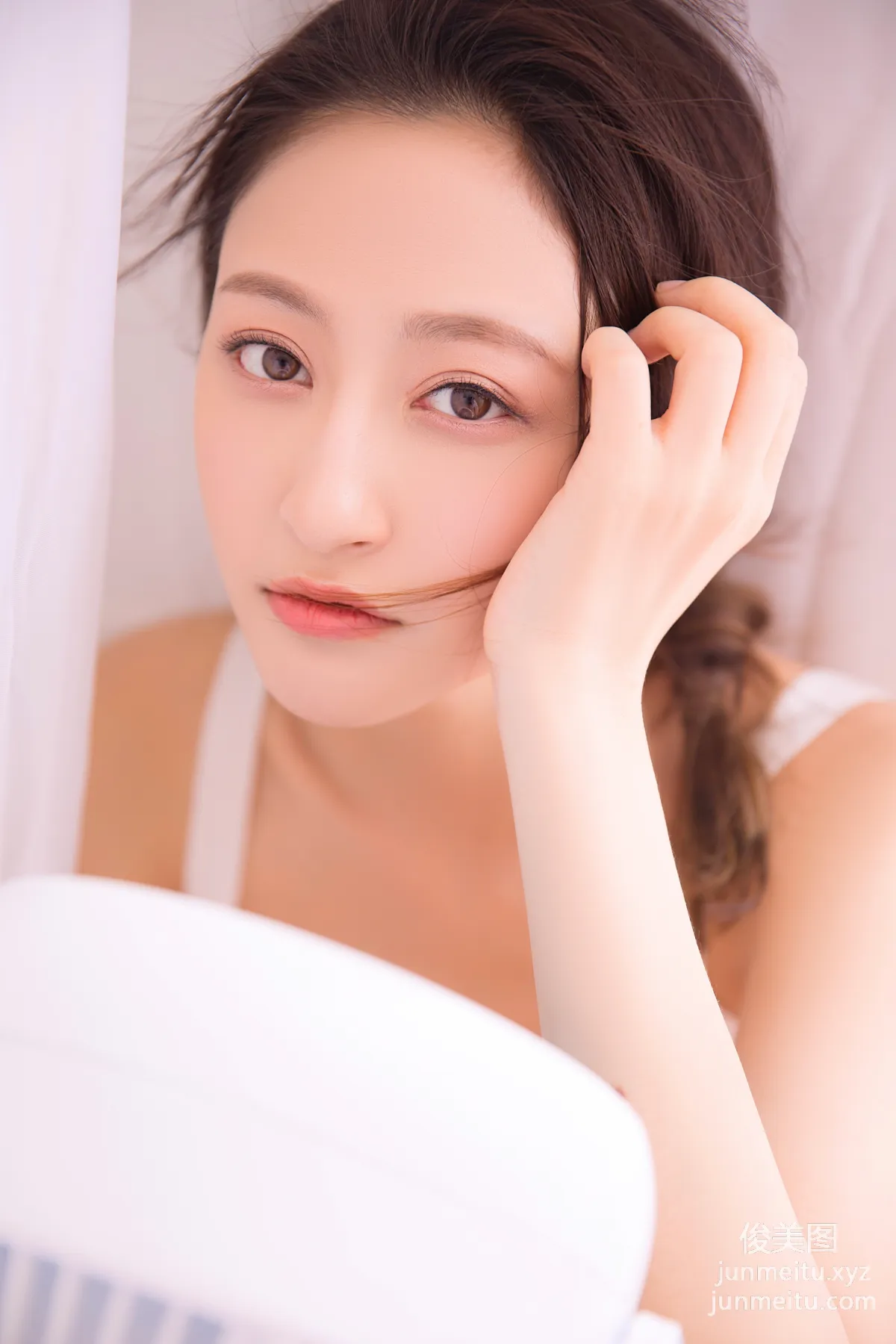 [YALAYI雅拉伊] 2023.07.26 NO.1051 眼裡花影 8