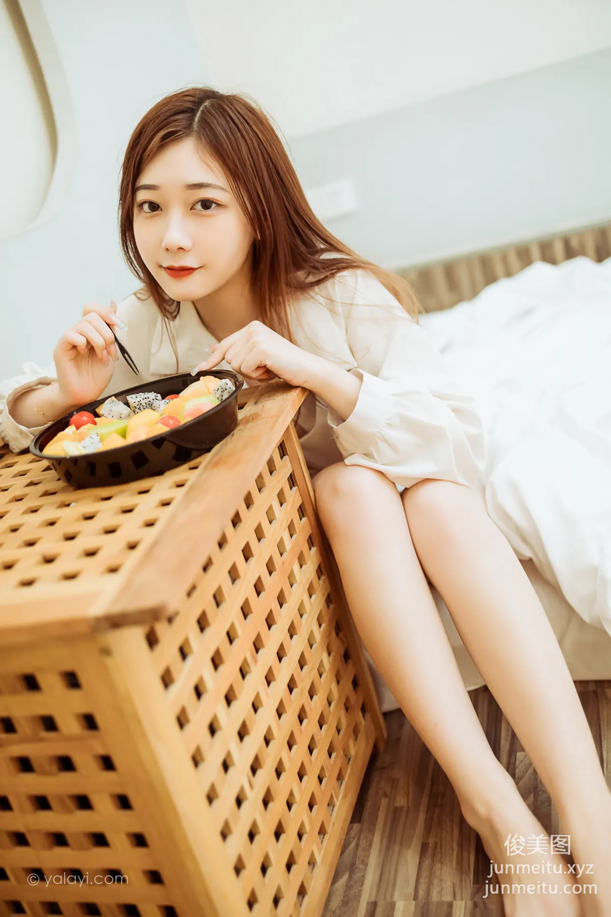 [YALAYI雅拉伊]2022.04.15 NO.921 珍惜每一天 夜夜 2