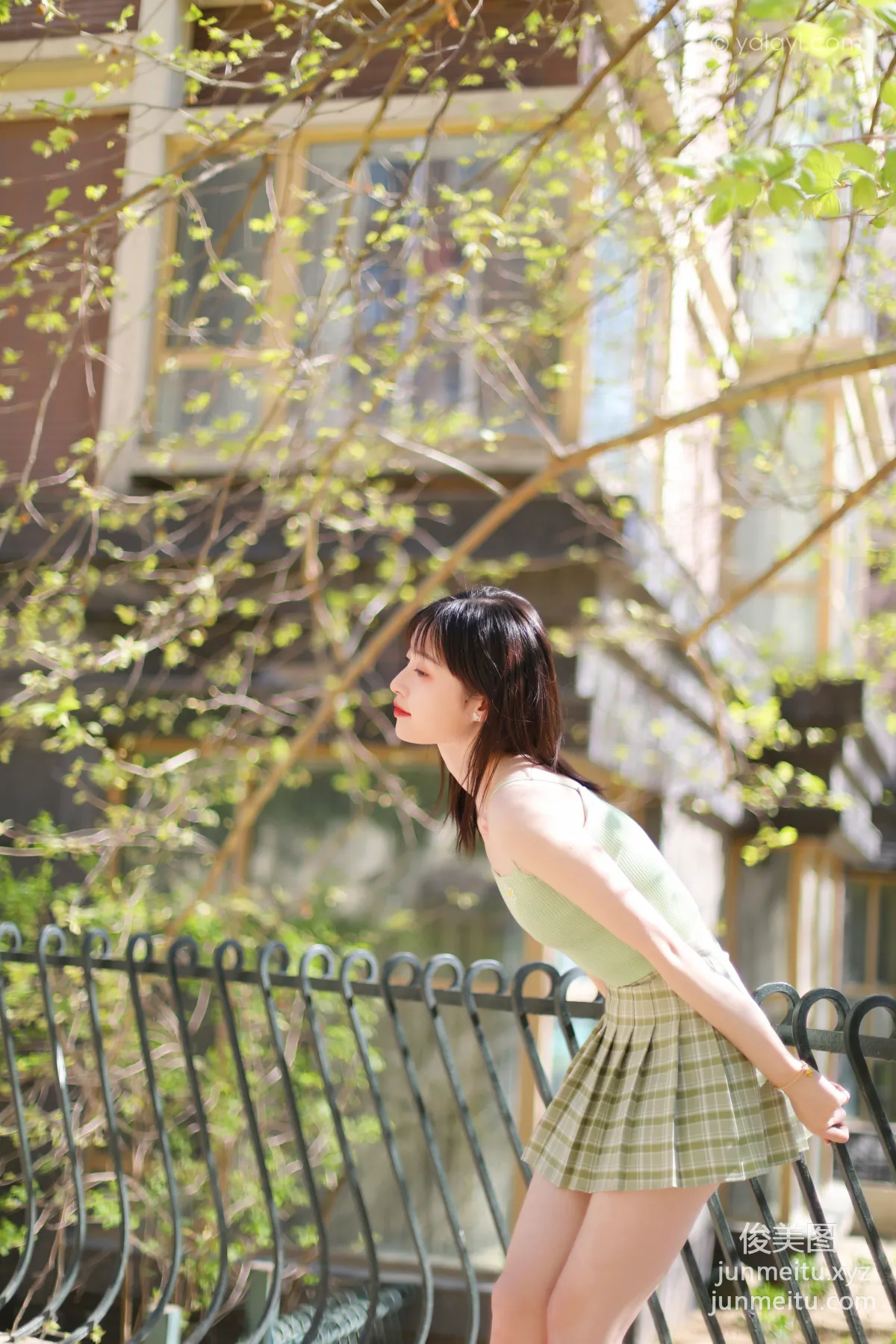 [YALAYI雅拉伊]2022.04.23 NO.924 春柔 京京 17