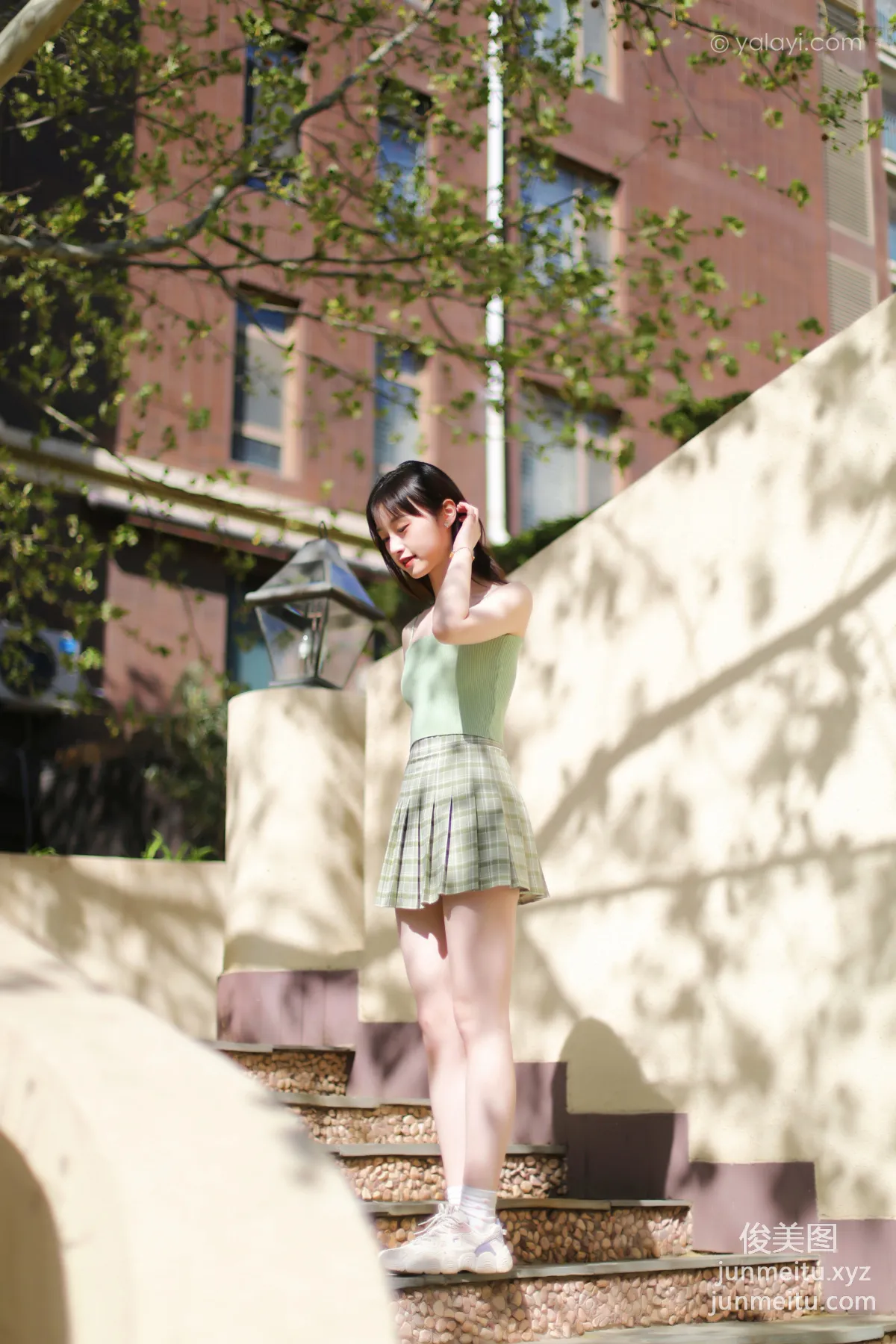 [YALAYI雅拉伊]2022.04.23 NO.924 春柔 京京 33
