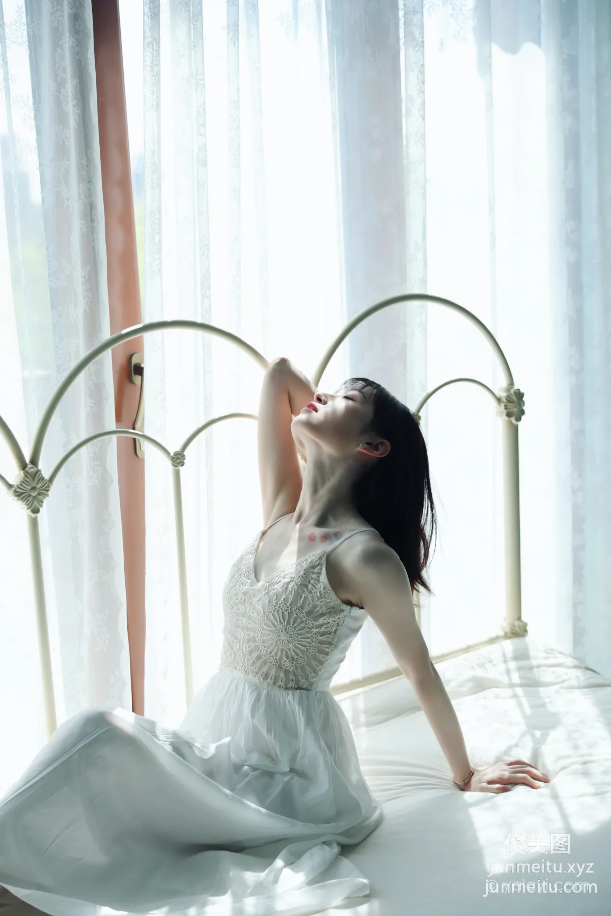 [YALAYI雅拉伊]2022.07.16 NO.953 喚 京京 24