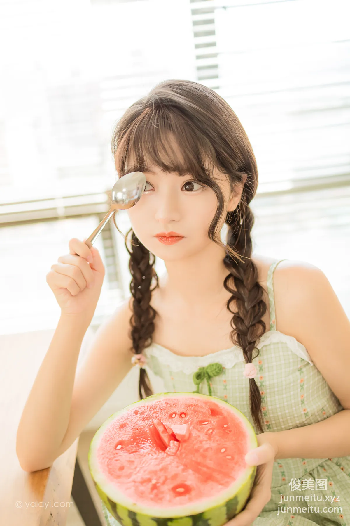 [YALAYI雅拉伊]2022.08.01 NO.958 夏日甜瓜 小亭 10