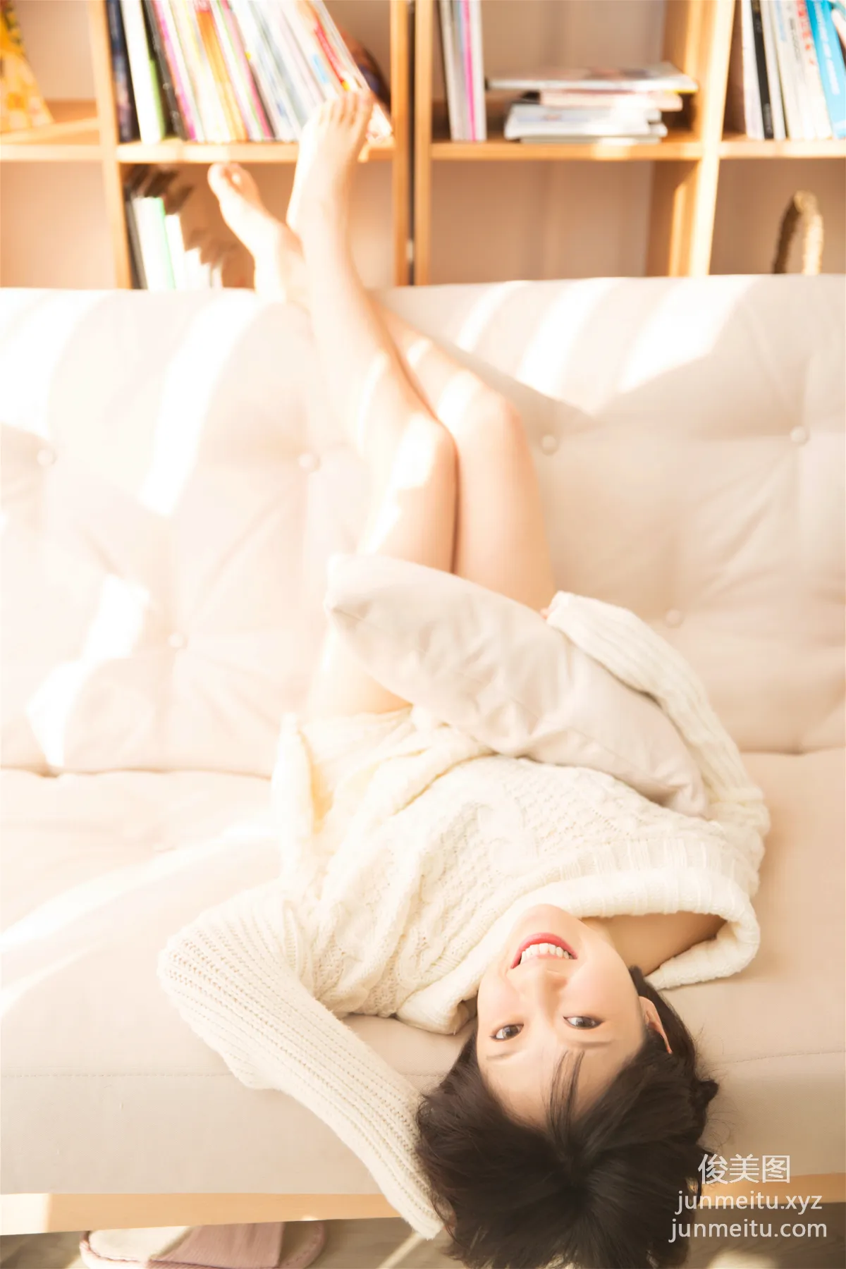 [YALAYI雅拉伊]2023.03.10 NO.1014 清新女生 24