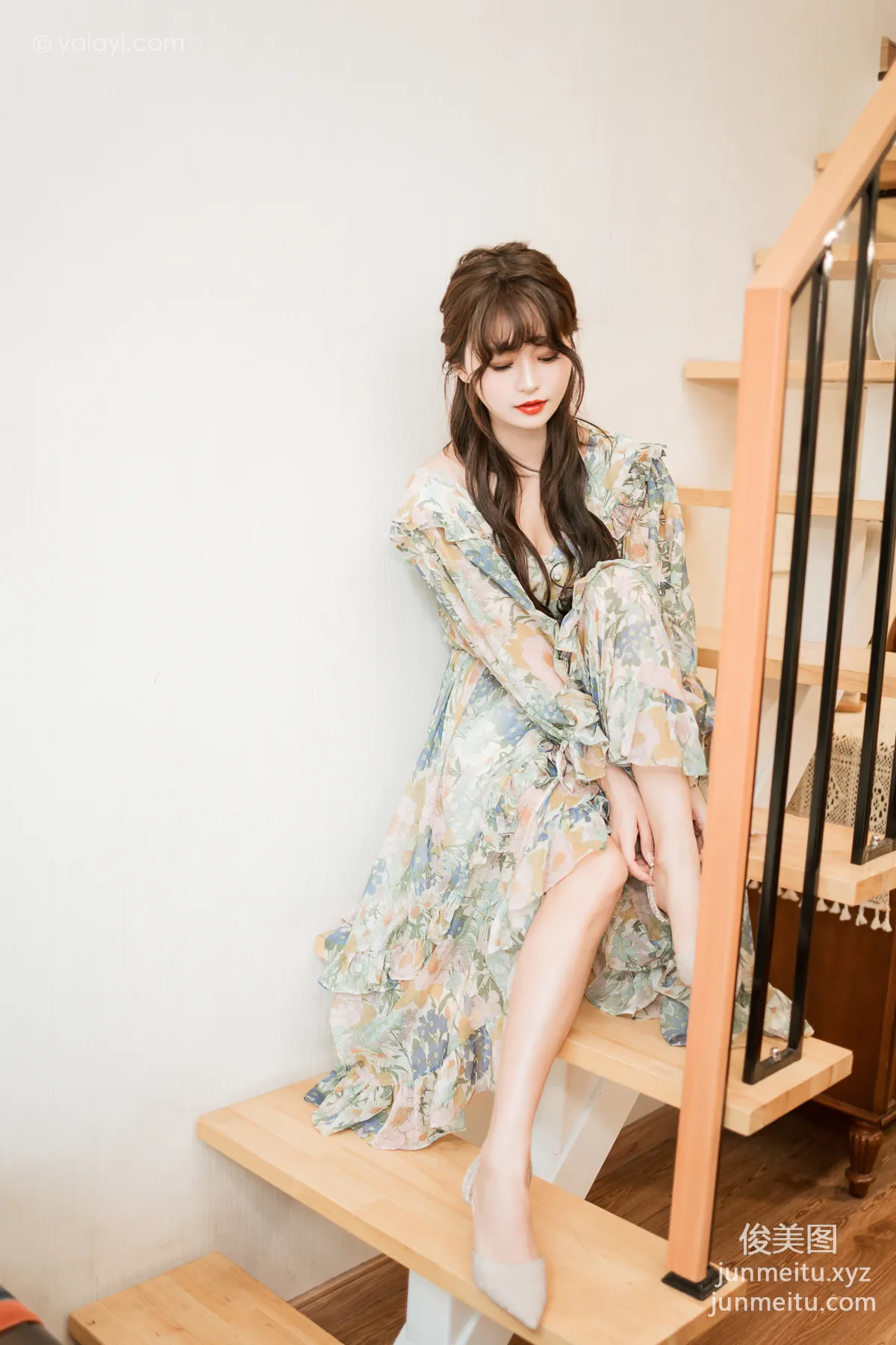 [YALAYI雅拉伊]2023.03.20 NO.1016 碎花裙少女 小亭 18