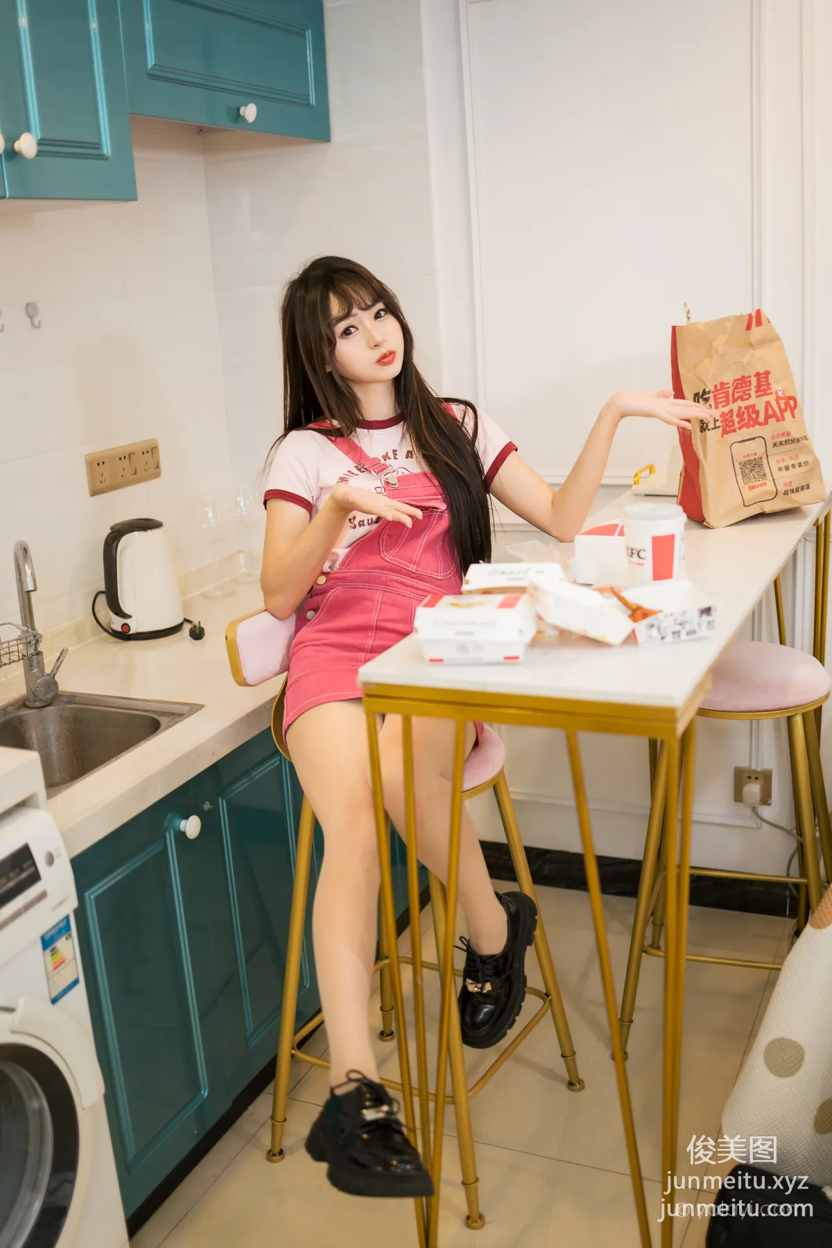 [YALAYI雅拉伊]2023.08.14 NO.1060 宅家吃雞 小亭 39