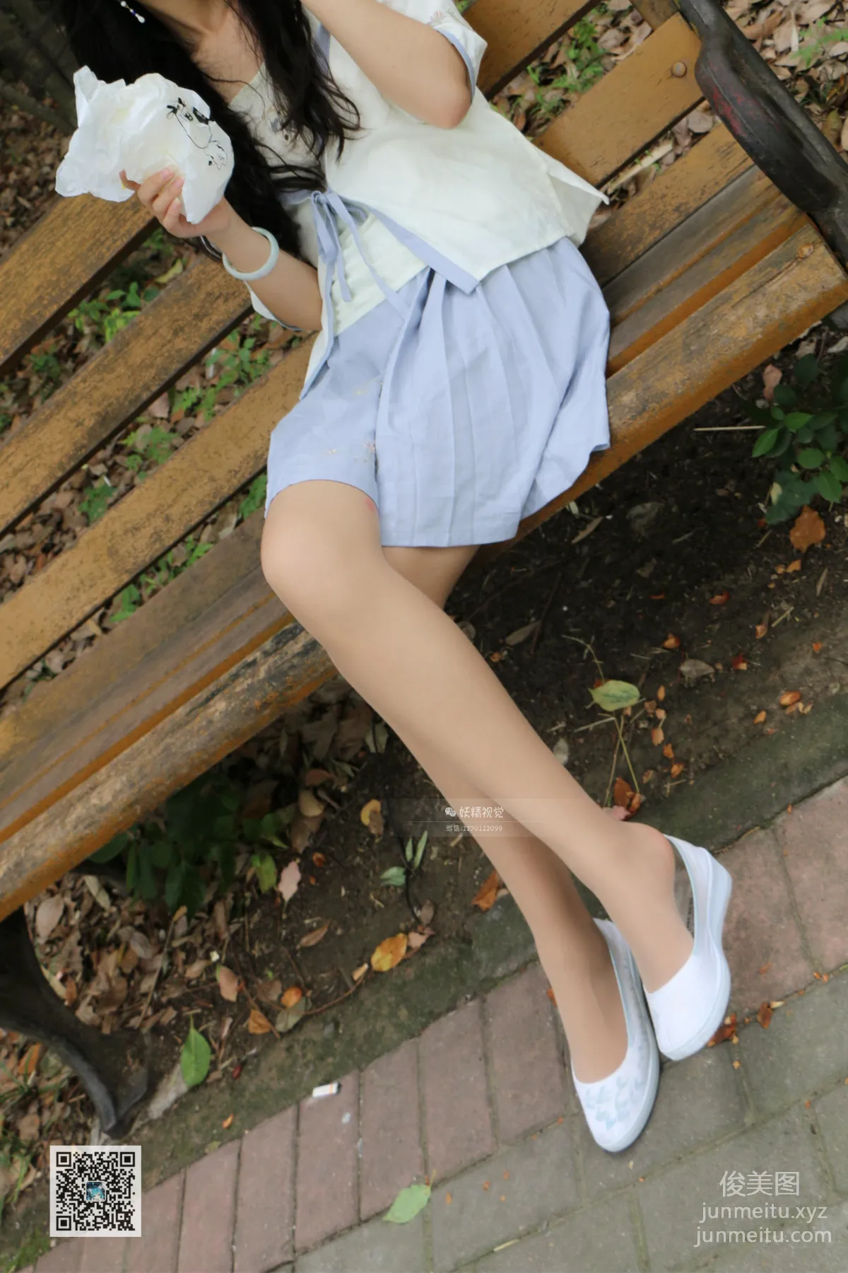 妖精視覺 NO.005 甜甜 看花兒妩媚 [84P] 24