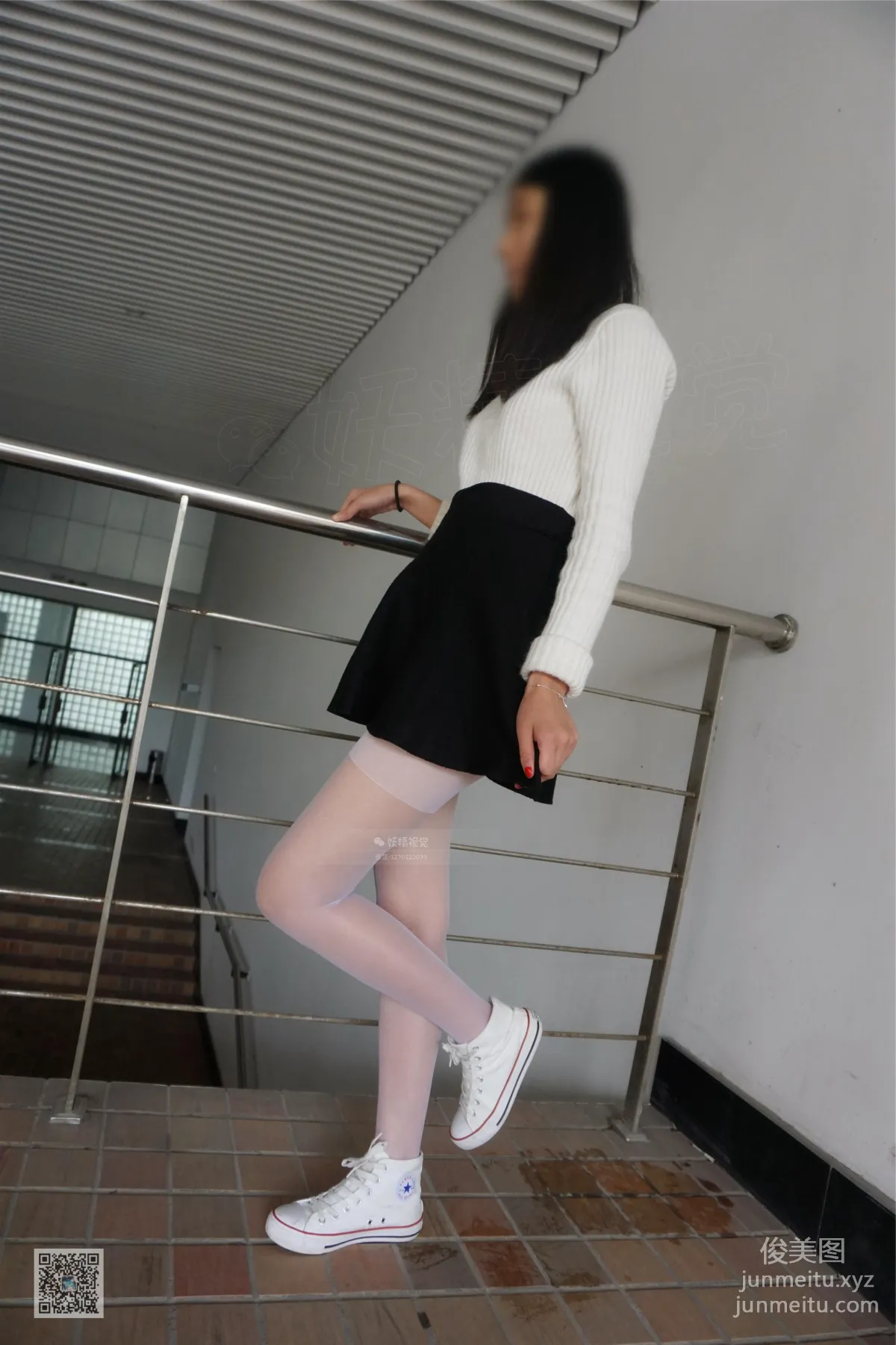 妖精視覺 NO.044 詩詩 風吹起白絲襪 [66P] 6